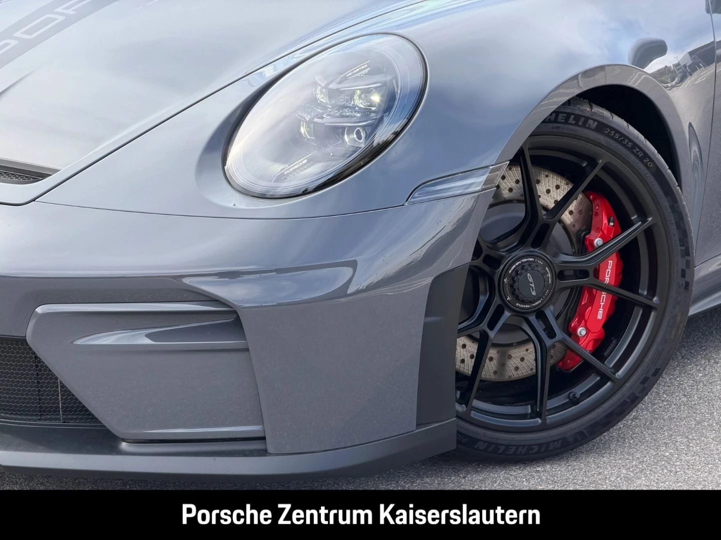 Porsche-911-image-14