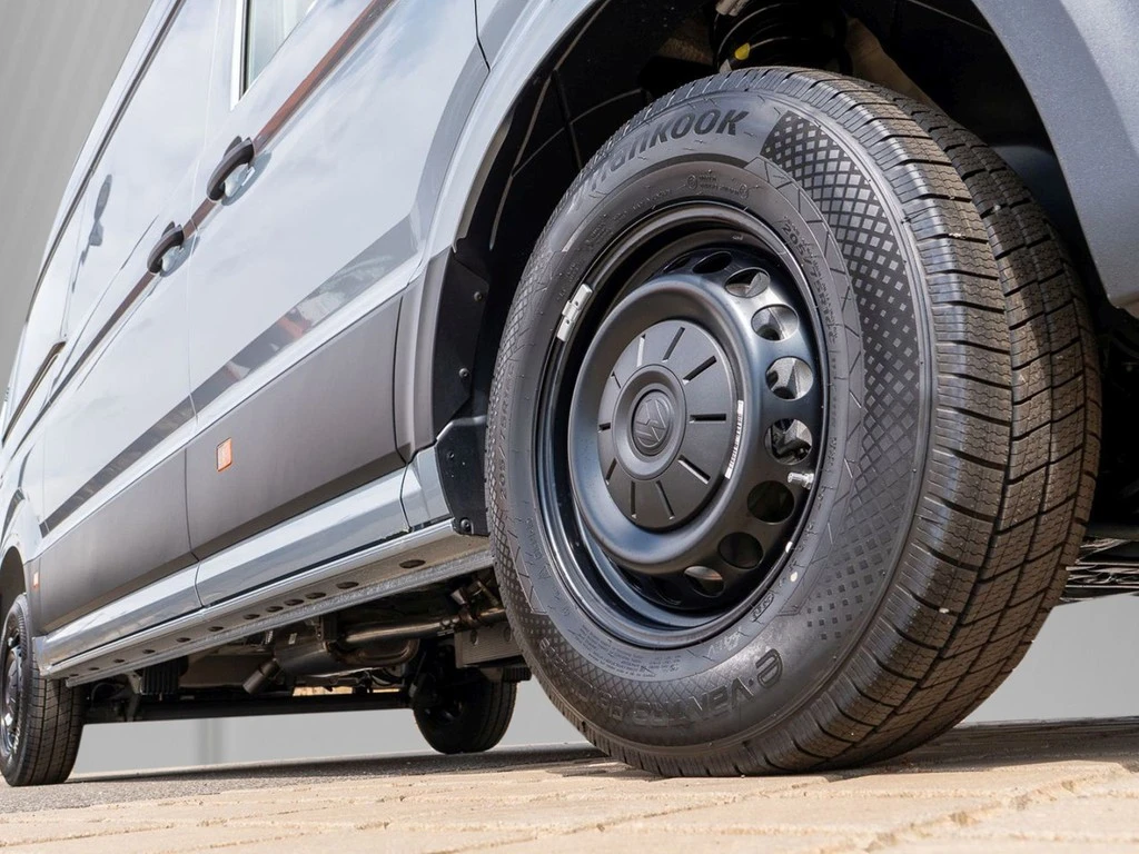 Volkswagen-Crafter-image-4