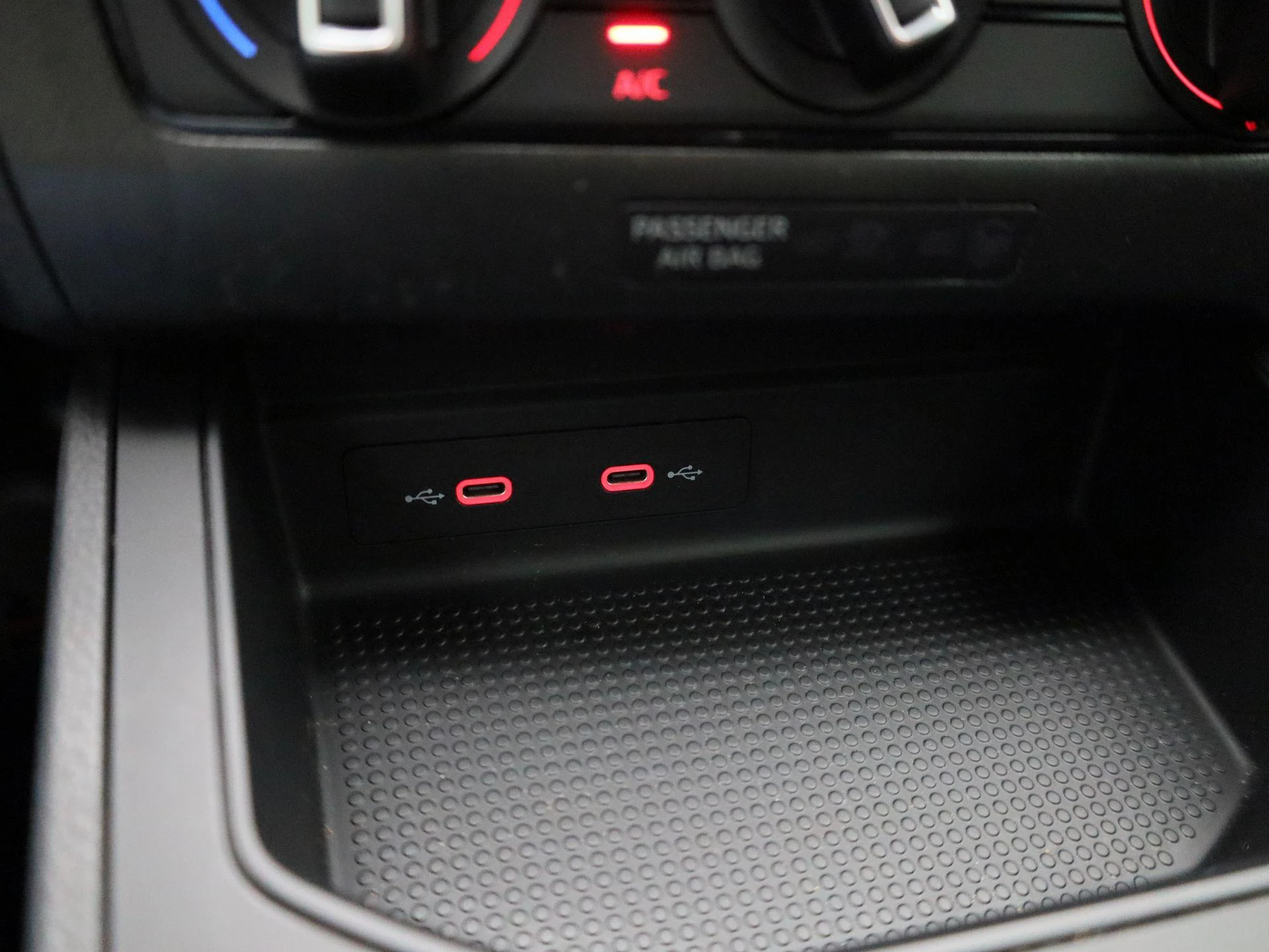 SEAT-Ibiza-image-21