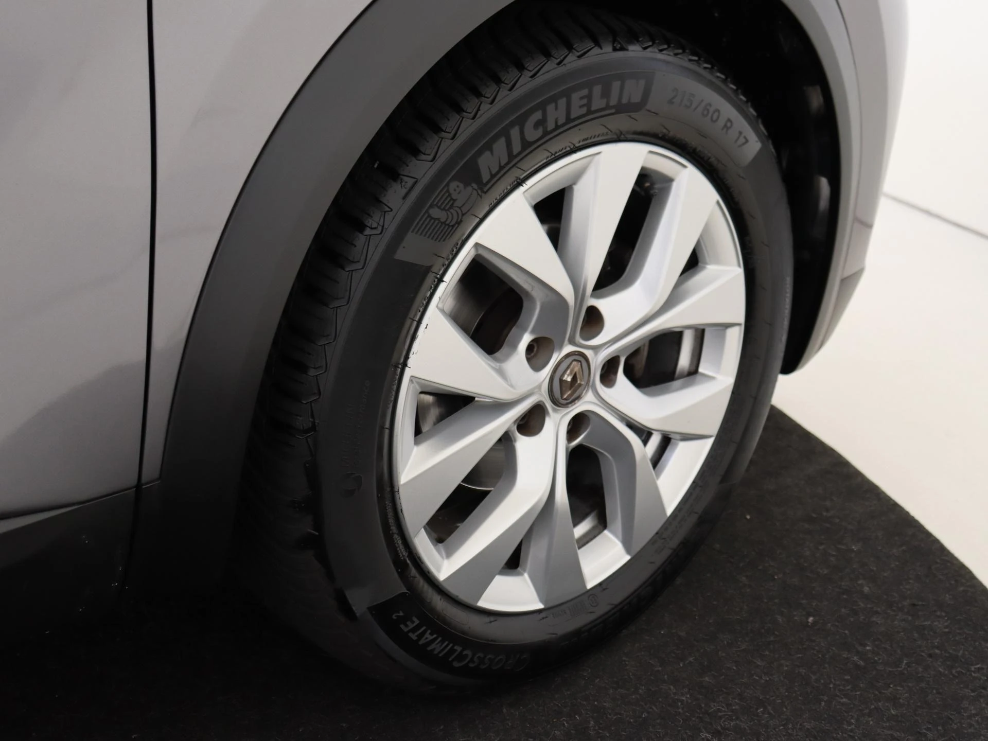 Renault-Captur-image-26