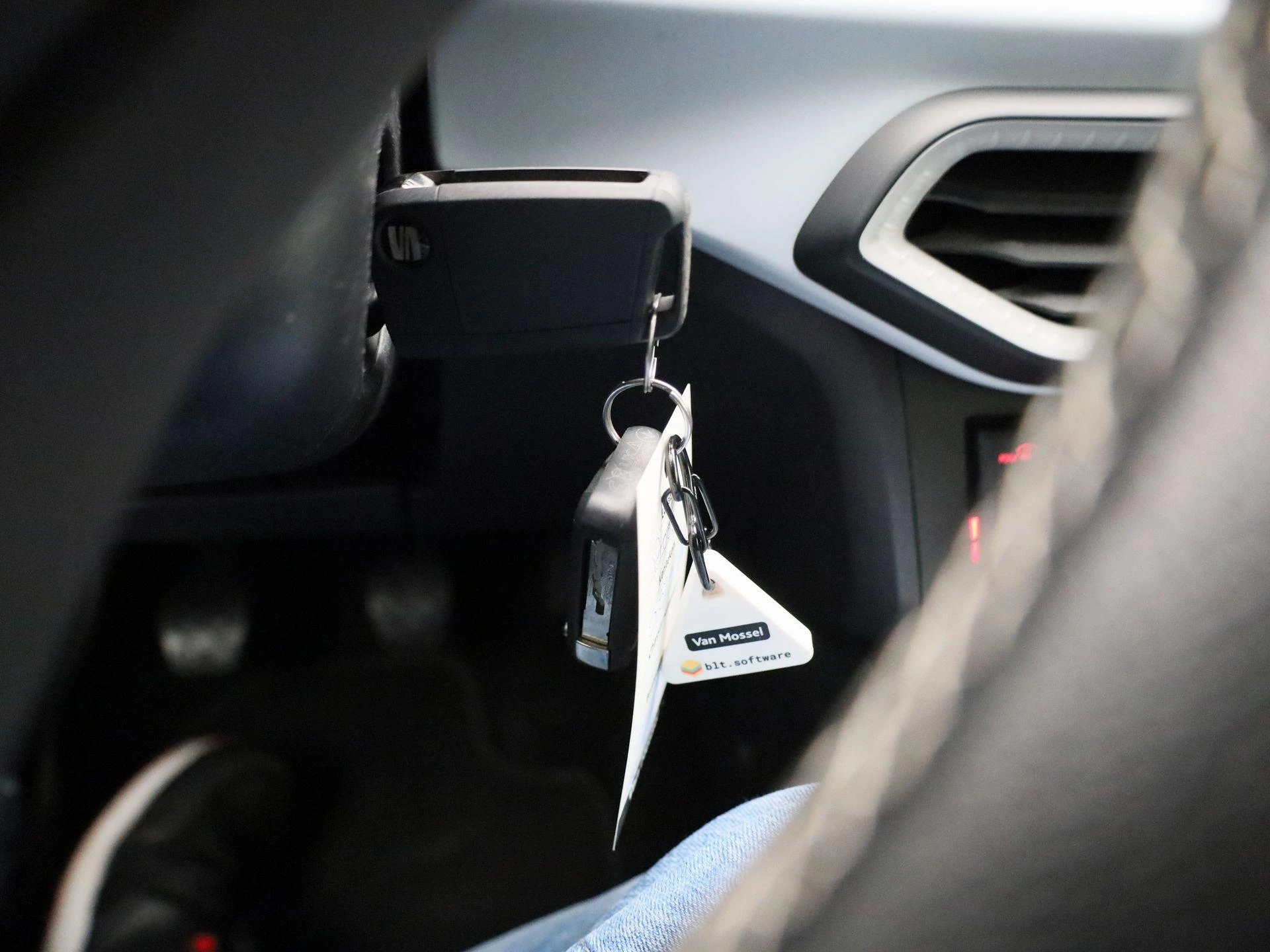 SEAT-Ibiza-image-17