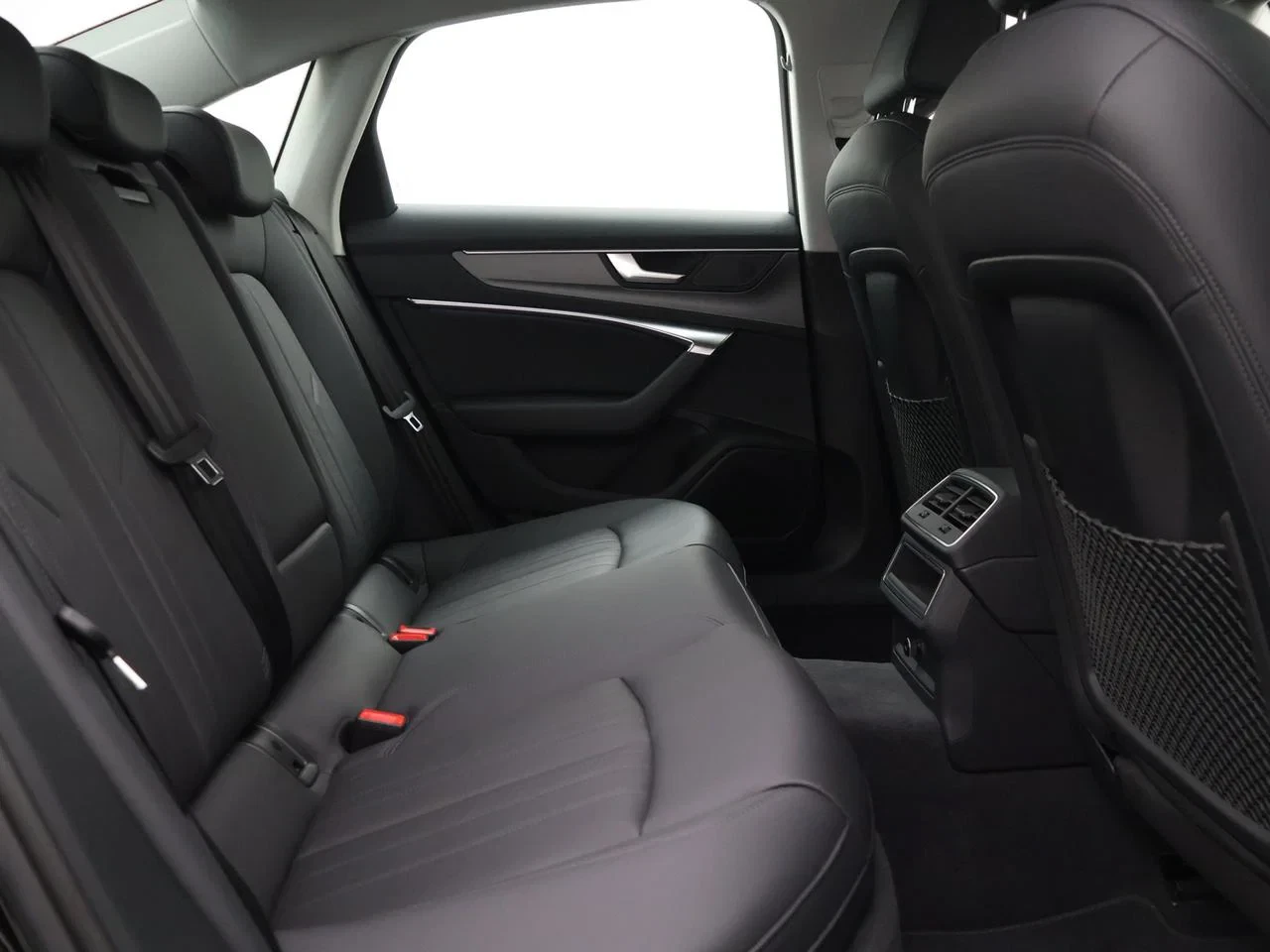 Audi-A6-image-23
