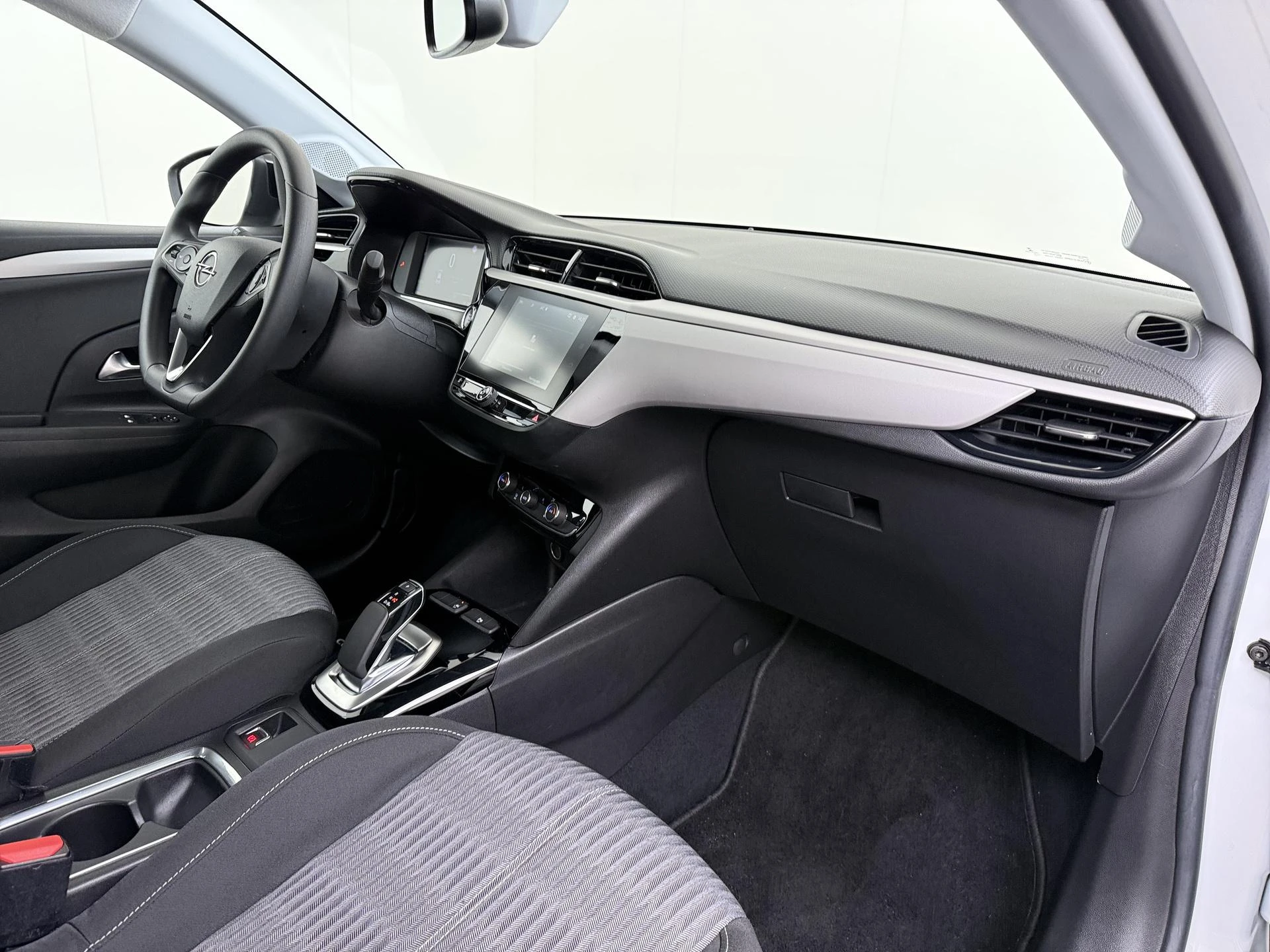Opel-Corsa-e-image-25