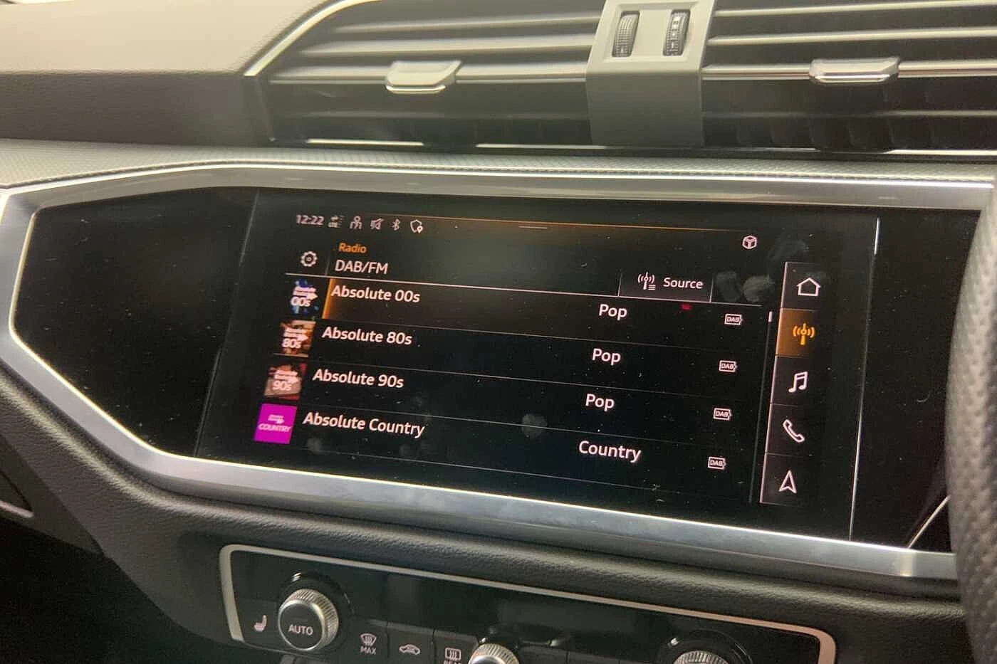Audi-Q3-image-16
