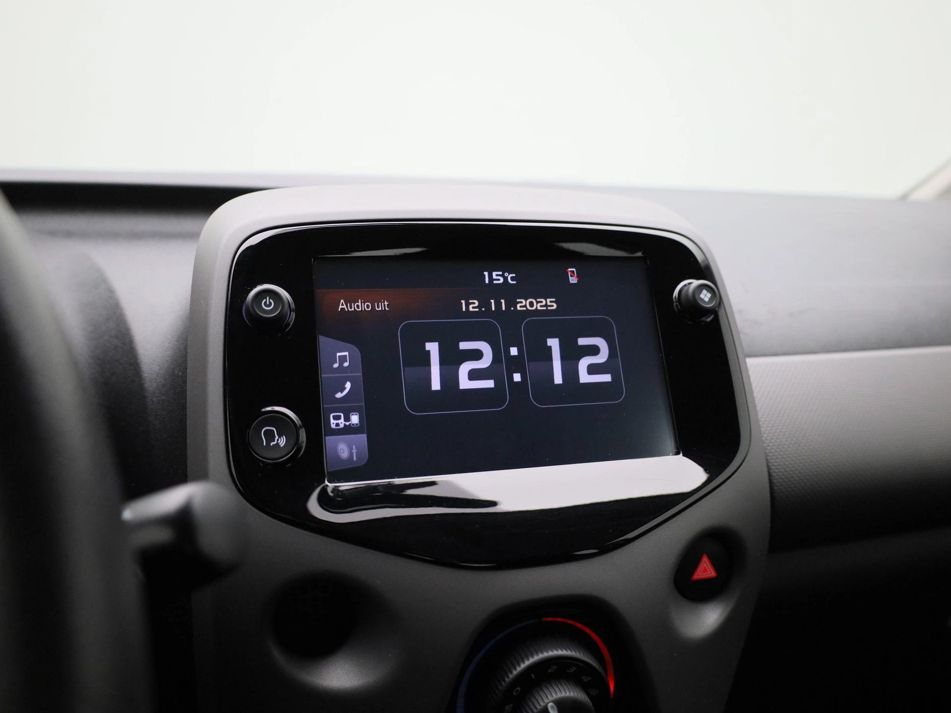 Peugeot-108-image-13