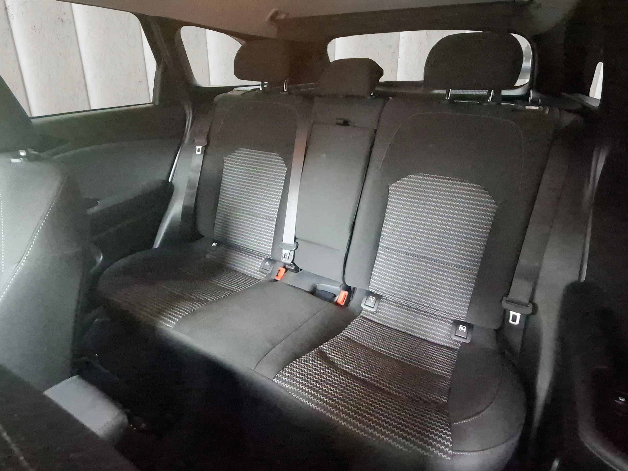 Kia Ceed Kombi*1.5 T-GDI*Spirit*SHZ*LRHZ*NAVI*JBL*RFK*PDC*AHK
