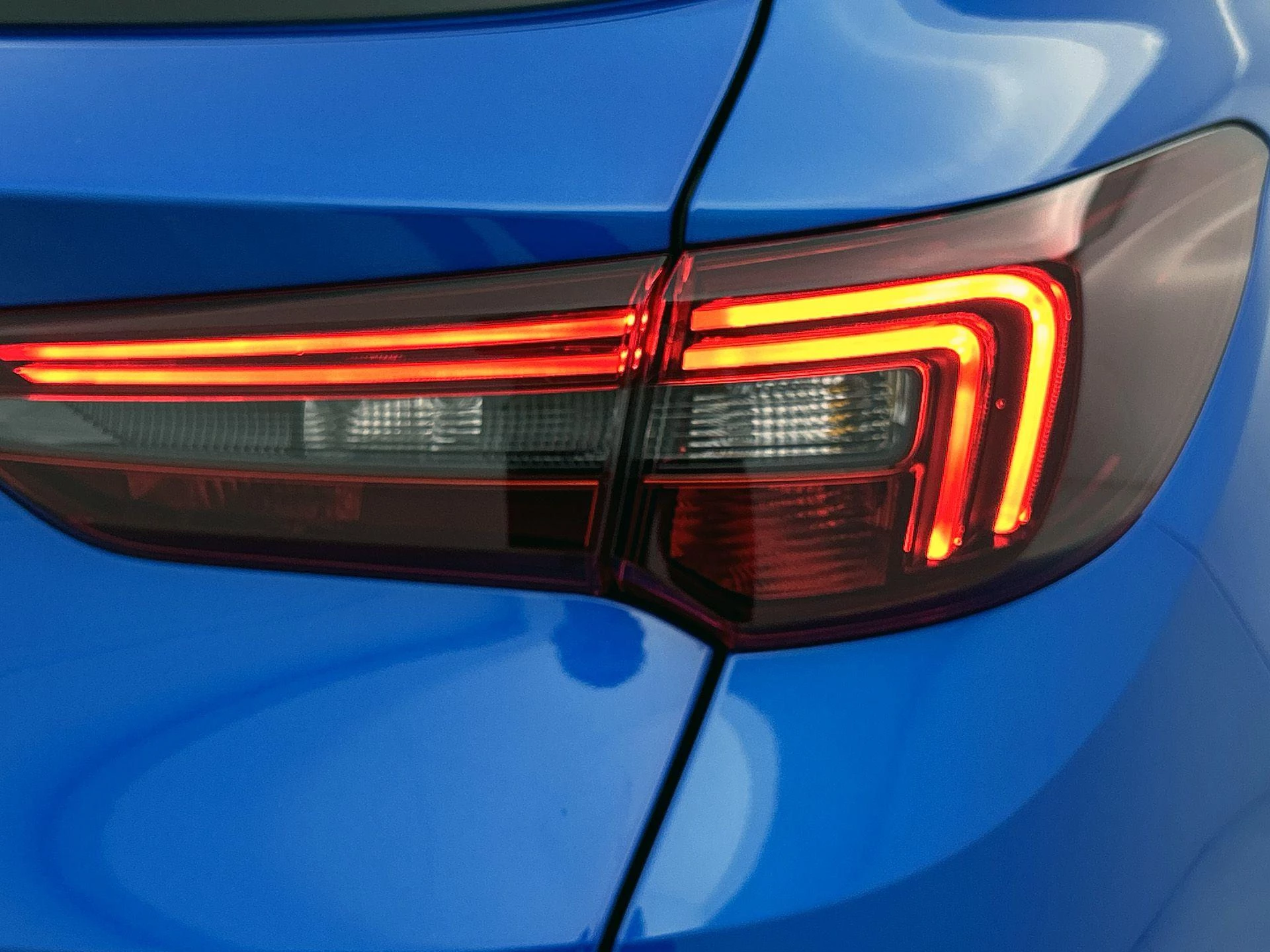 Opel Grandland 1.6 Turbo Plug-In Hybrid Business Elegance