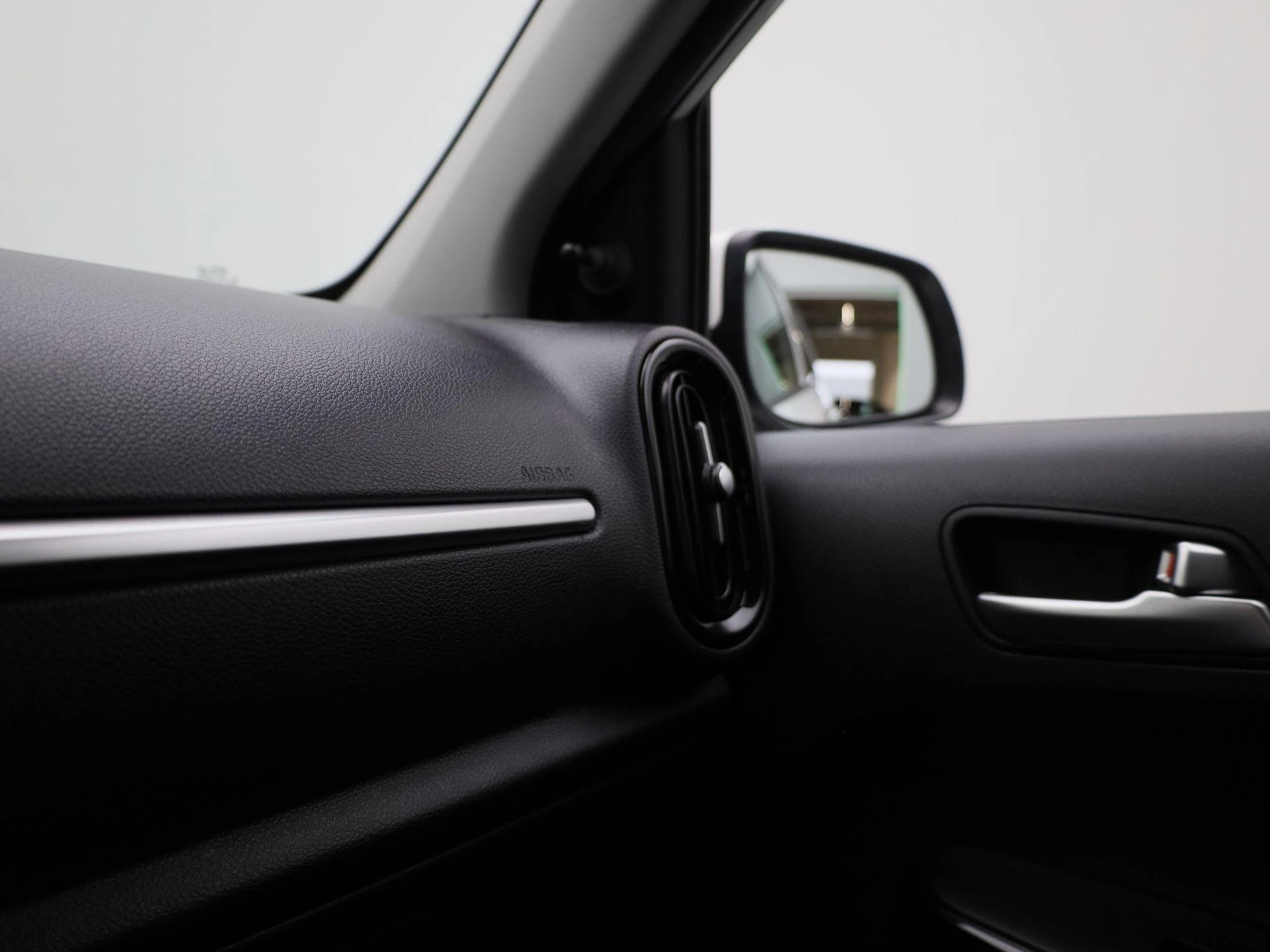 Kia-Picanto-image-23