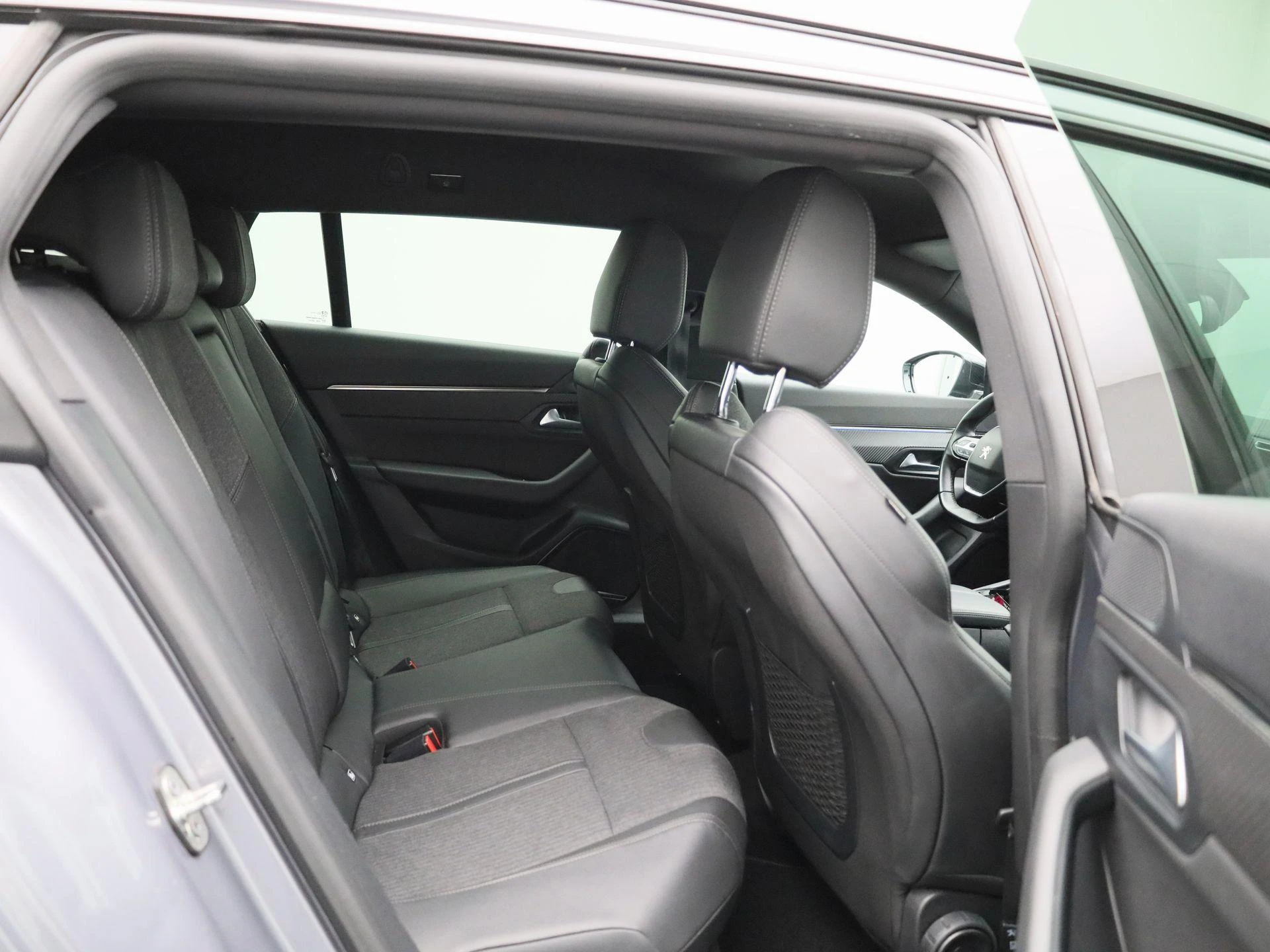 Peugeot-508-image-41