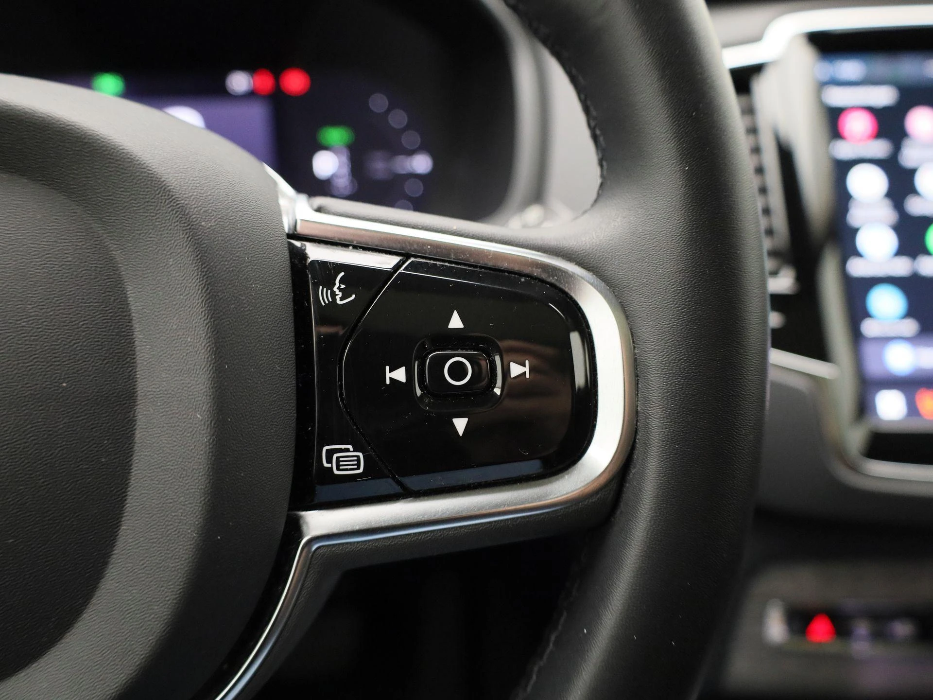 Volvo-XC90-image-19