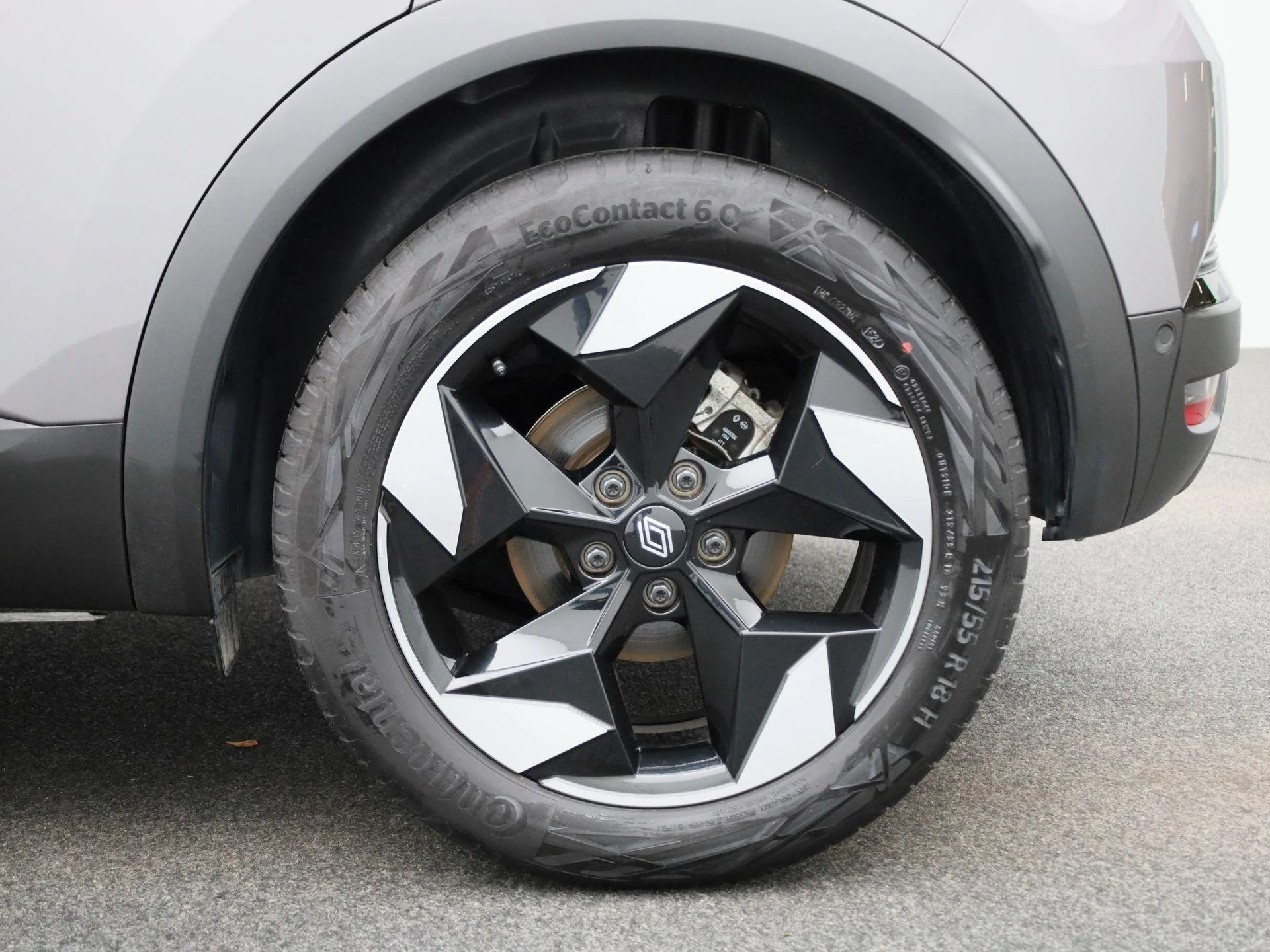 Renault-Captur-image-12