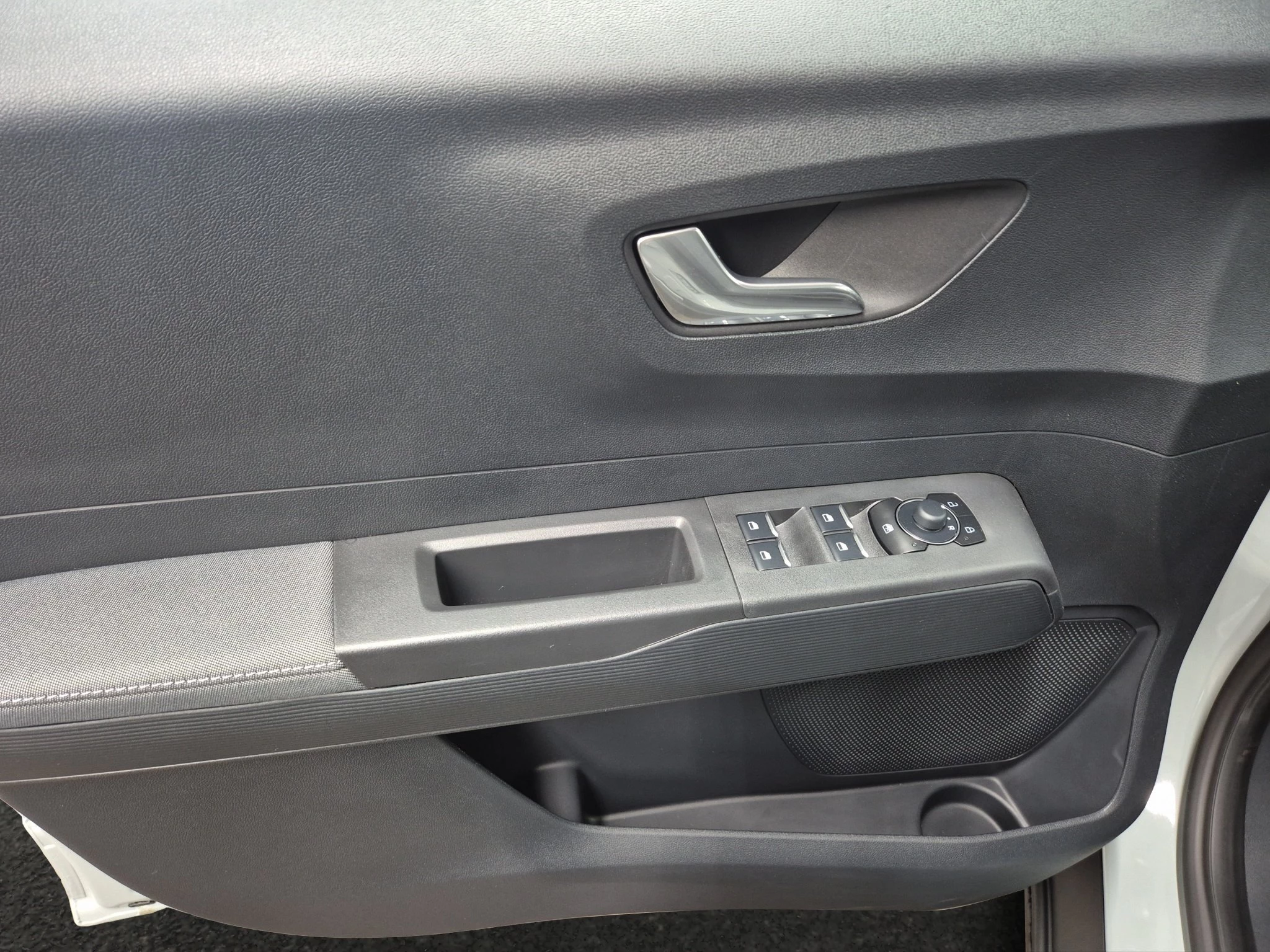 Ford-Tourneo Courier-image-15