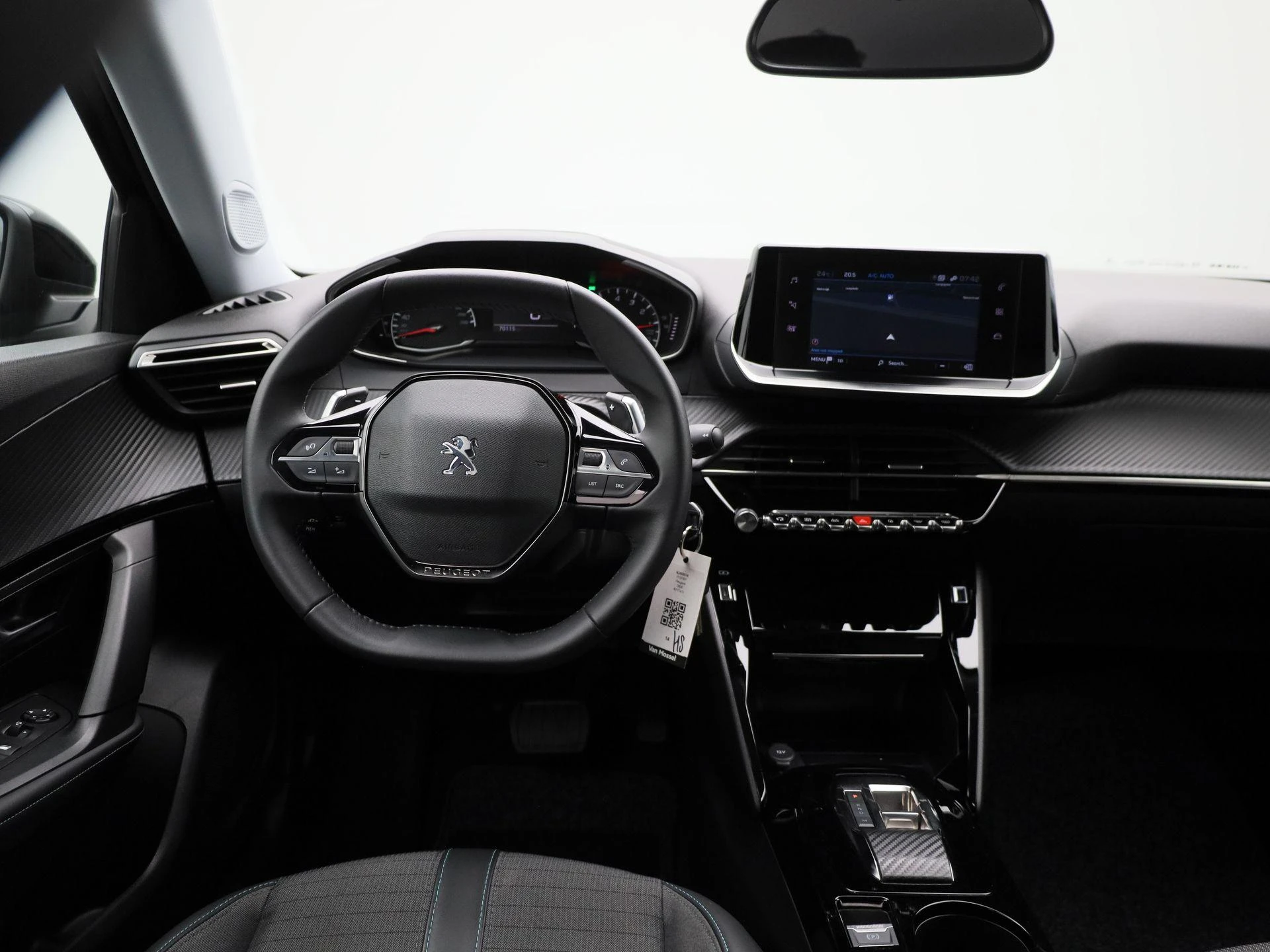 Peugeot-2008-image-6