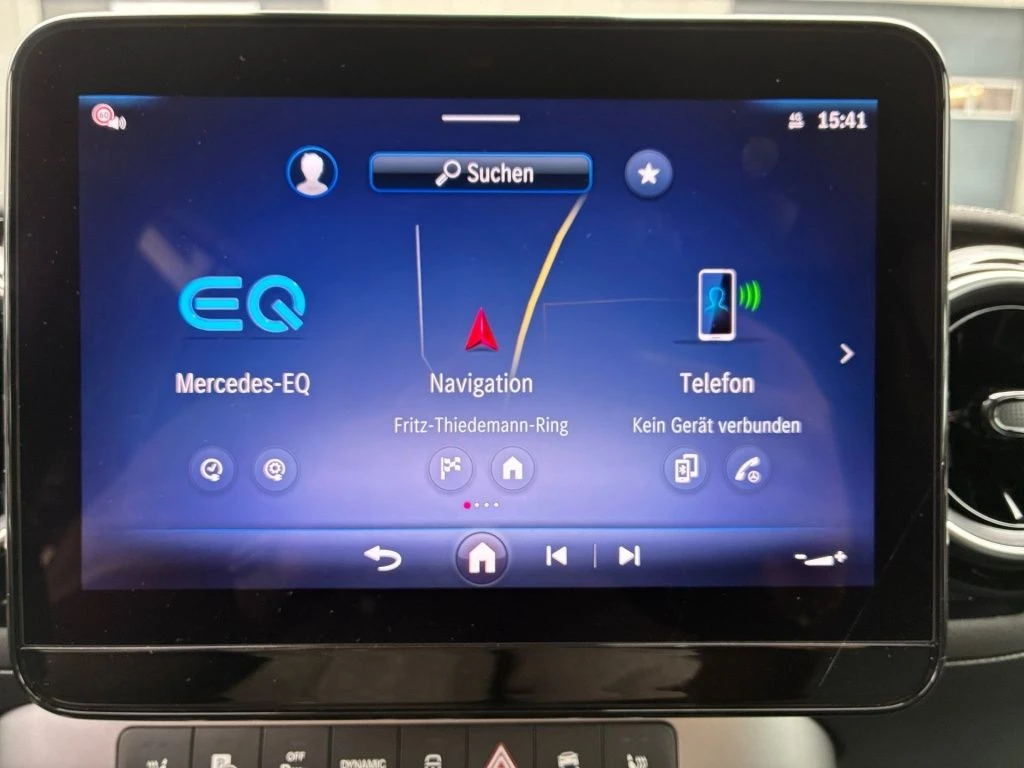 Mercedes-Benz-EQT 200-image-14