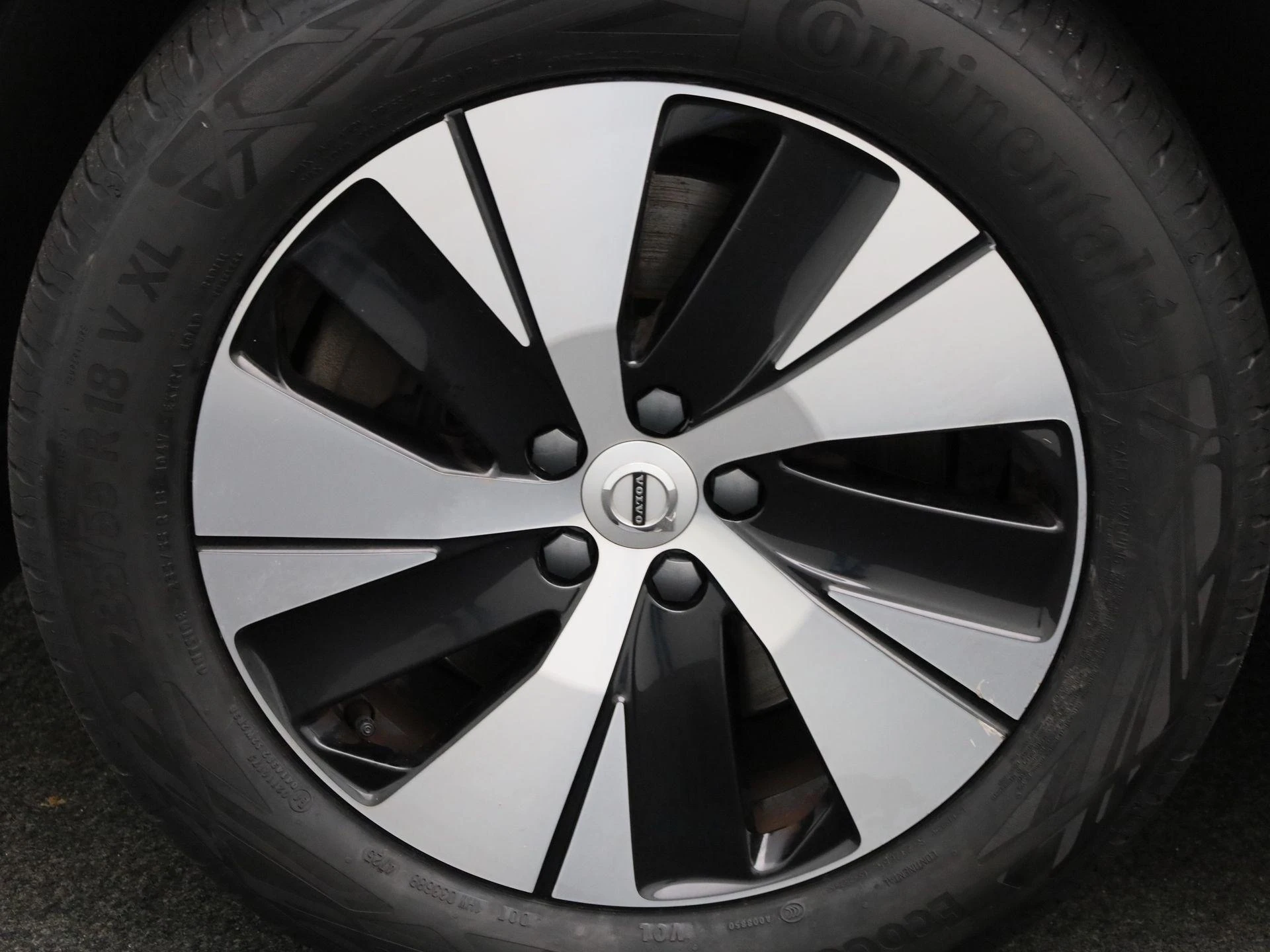 Volvo-XC40-image-13