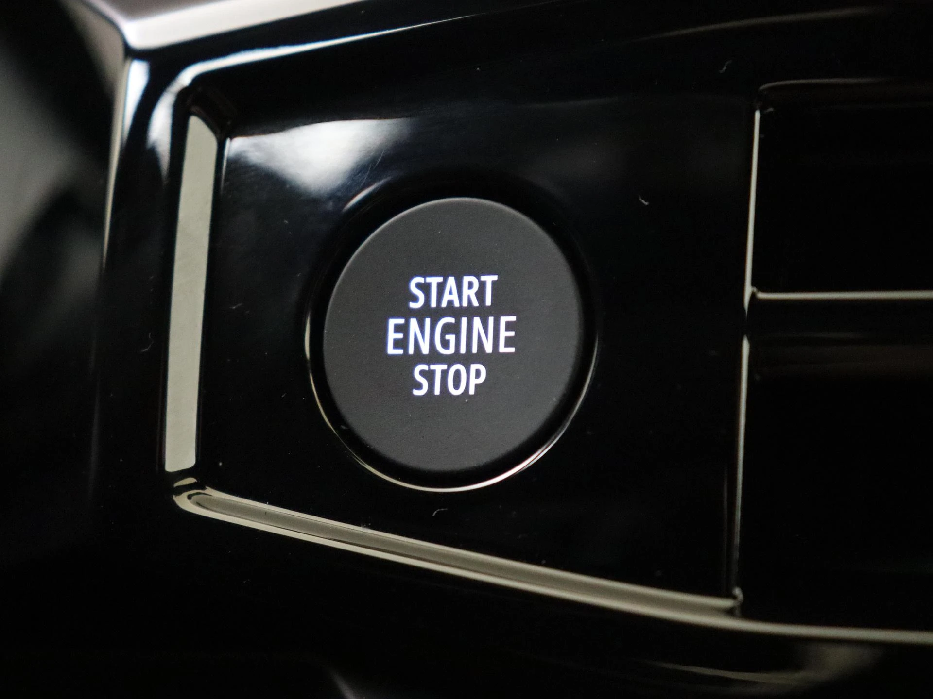 Renault-Clio-image-20