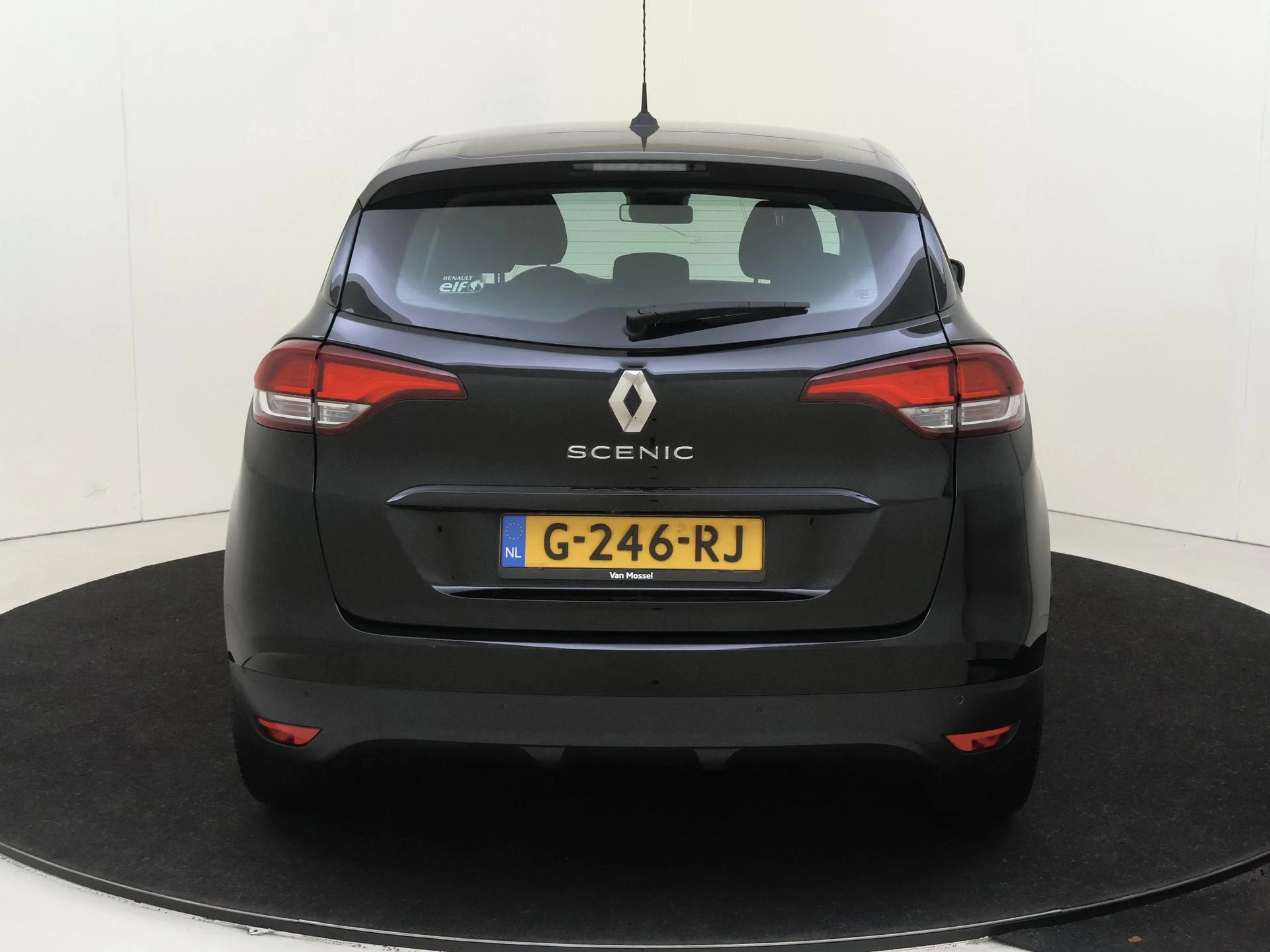 Renault-Scénic-image-6