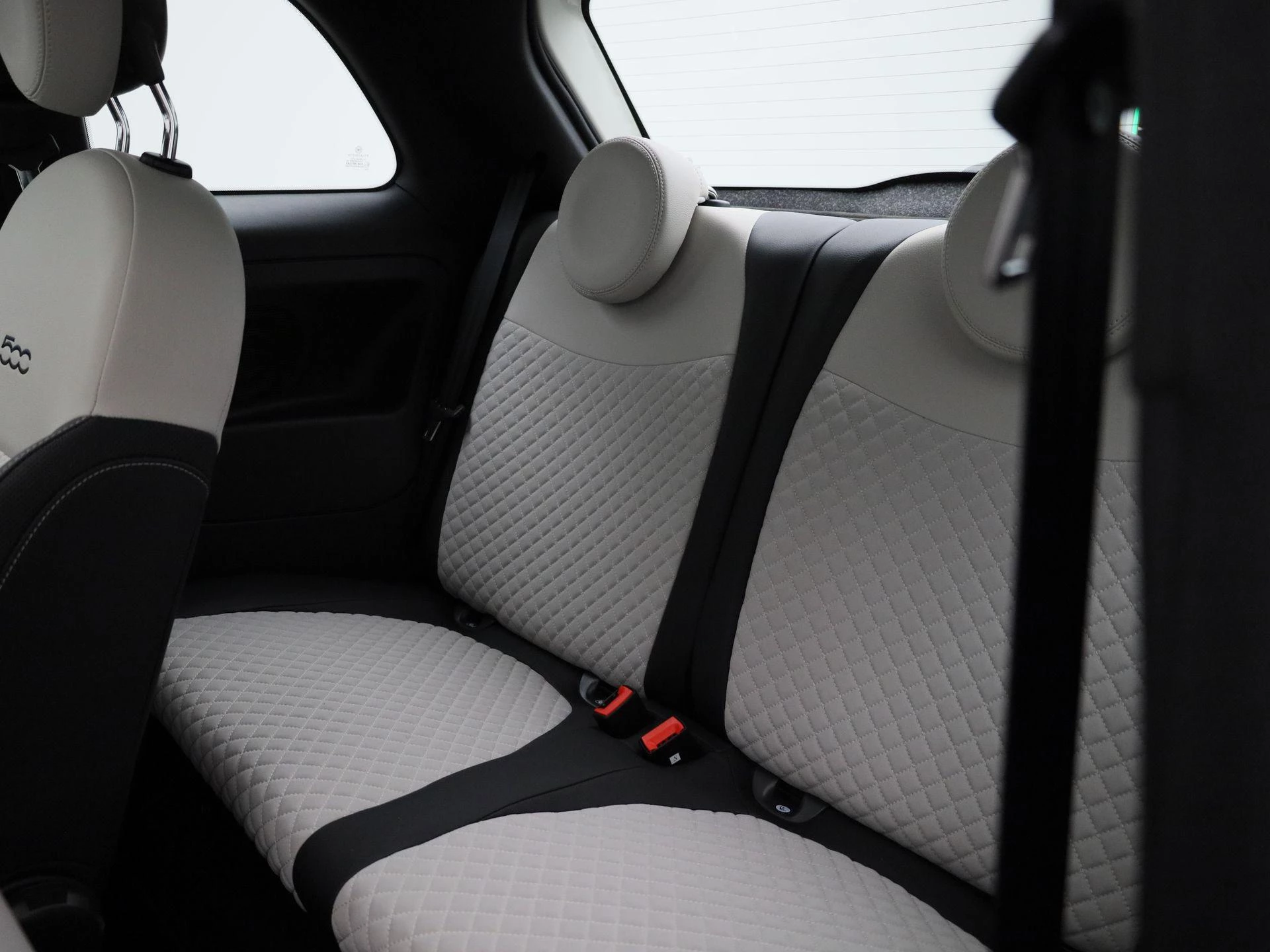 Fiat 500 1.0 Hybrid 70 Dolce Vita