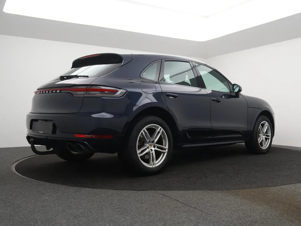 Porsche-Macan-image-1