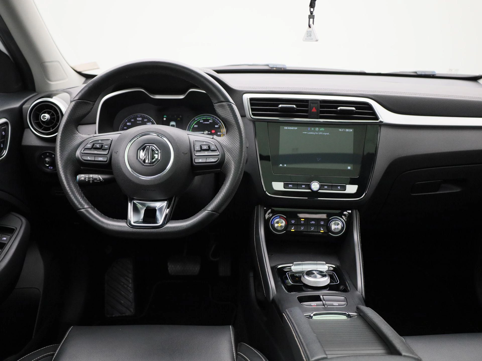 MG-ZS EV-image-6