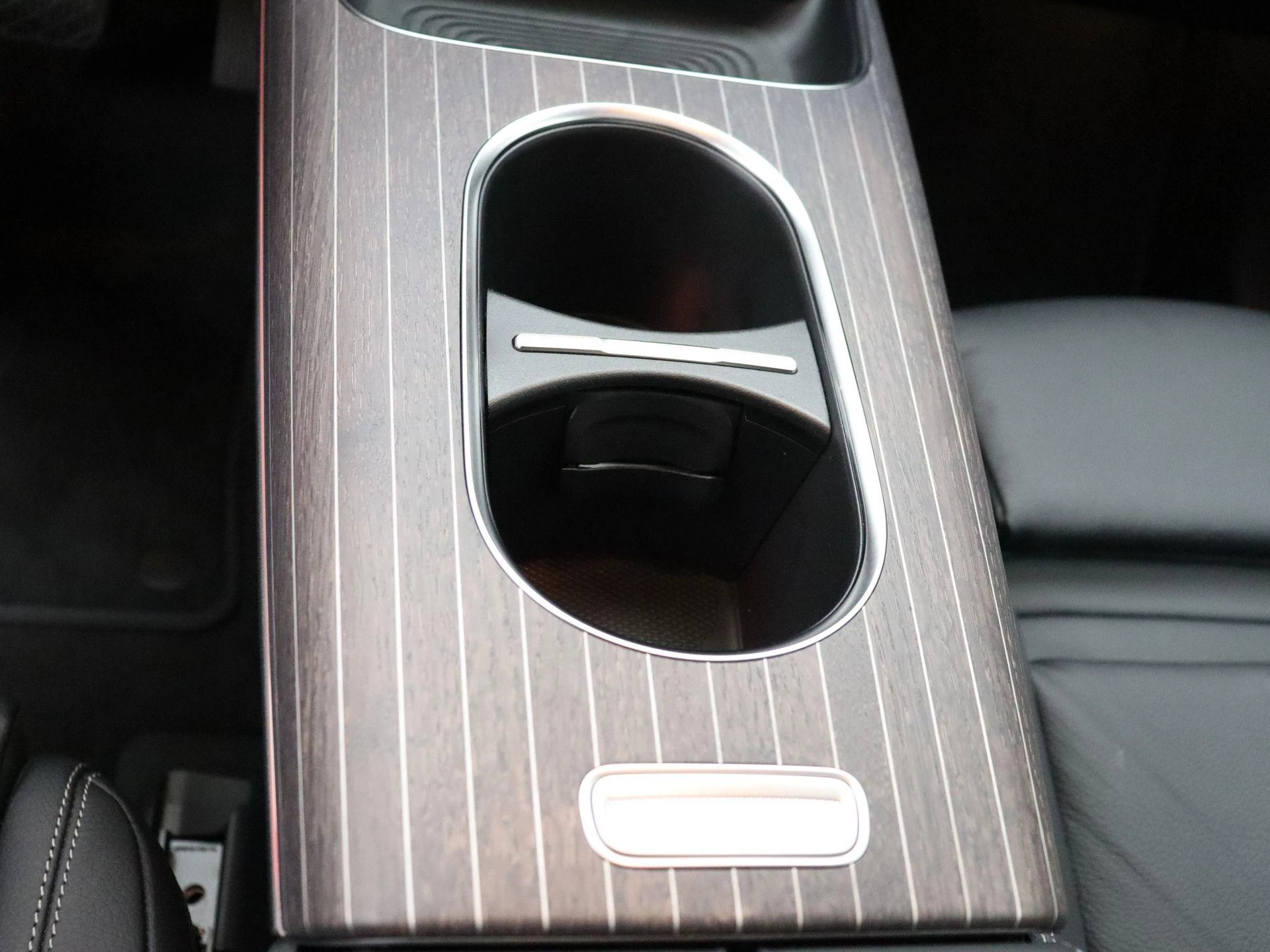 Mercedes-Benz CLA 250+ Luxury Line + MULTIBEAM LED + LEDER + MEMORY ZETELS +