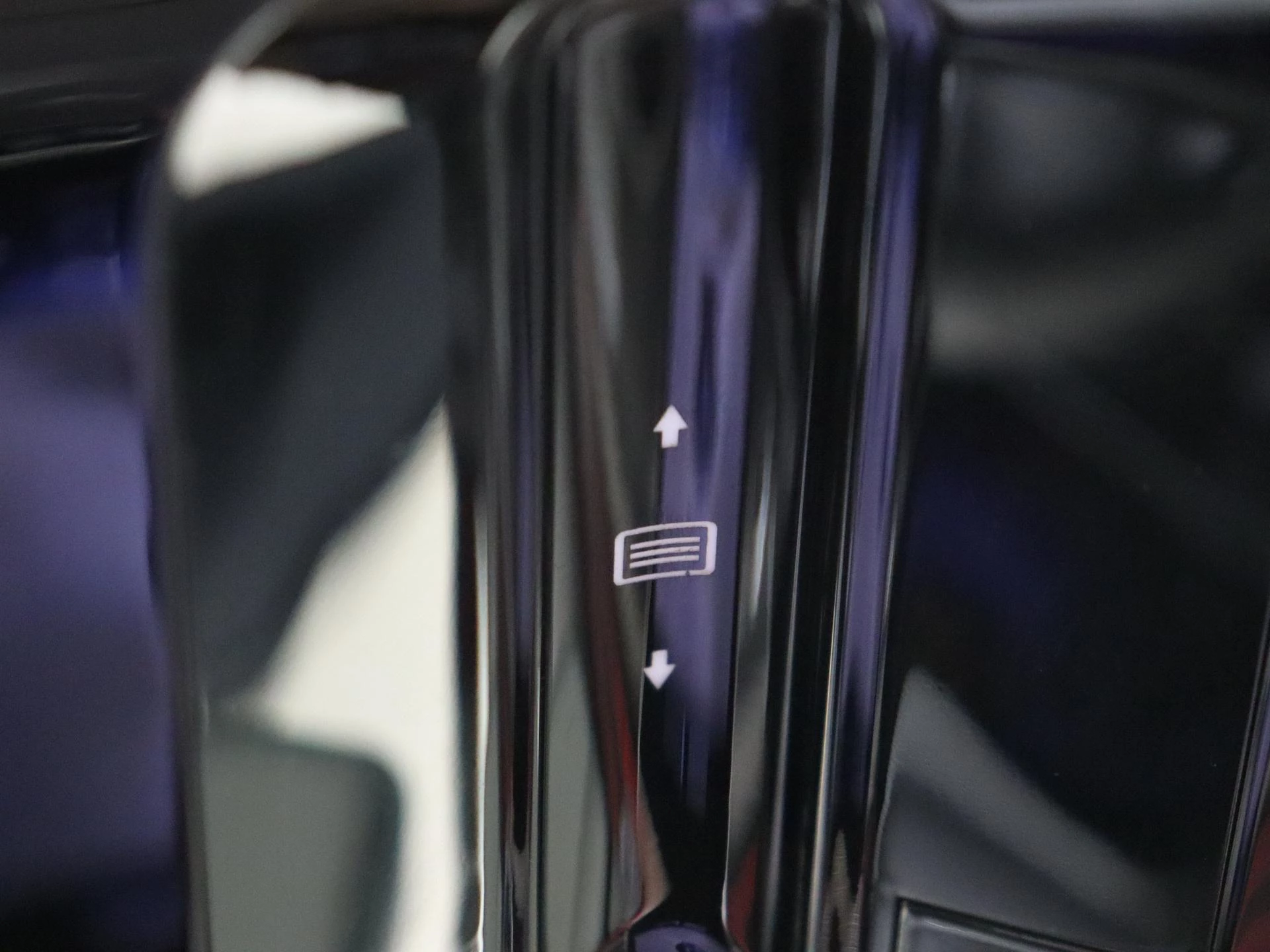 Mercedes-Benz-GLC-image-22