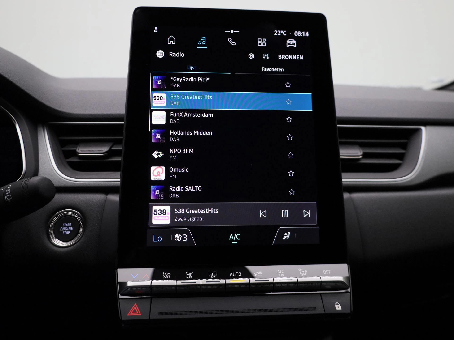 Renault-Captur-image-15