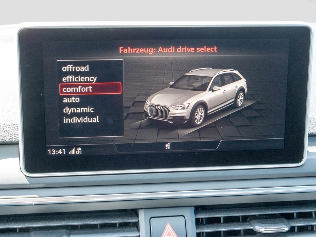 Audi A4 allroad 45TFSI quattro Navi, AHK, Rear-View