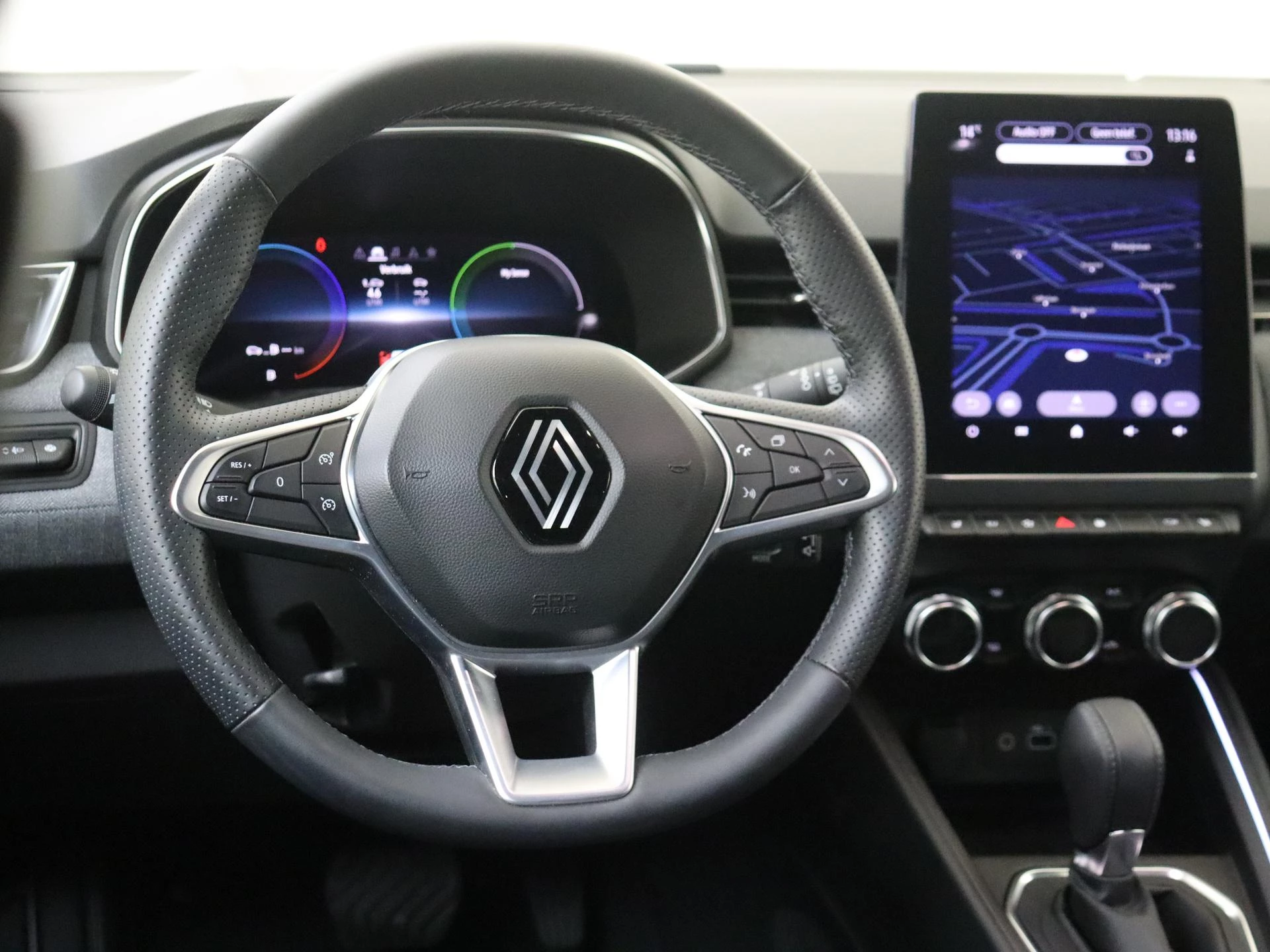 Renault-Clio-image-13