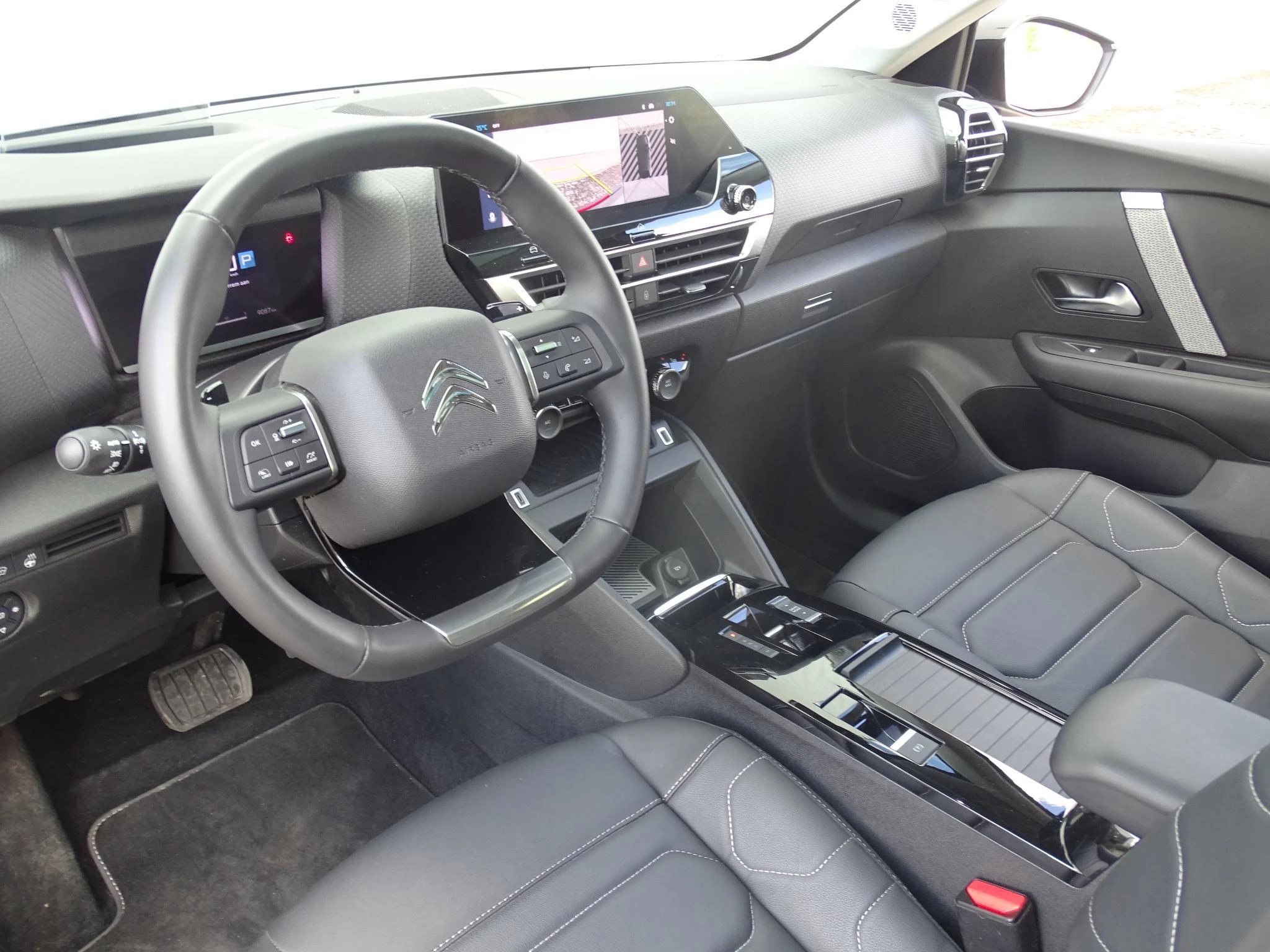 Citroën-C4-image-11