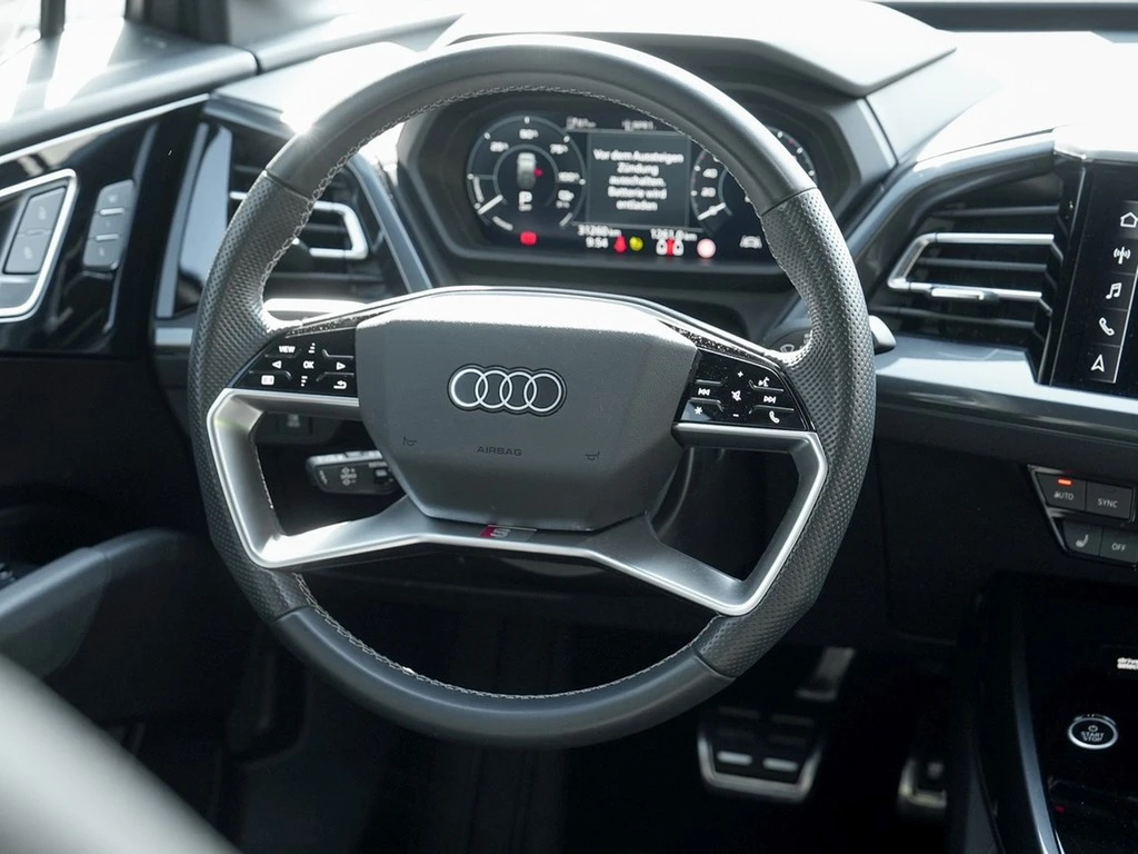 Audi Q4 Sportback e-tron 35 advanced S line Navi LED