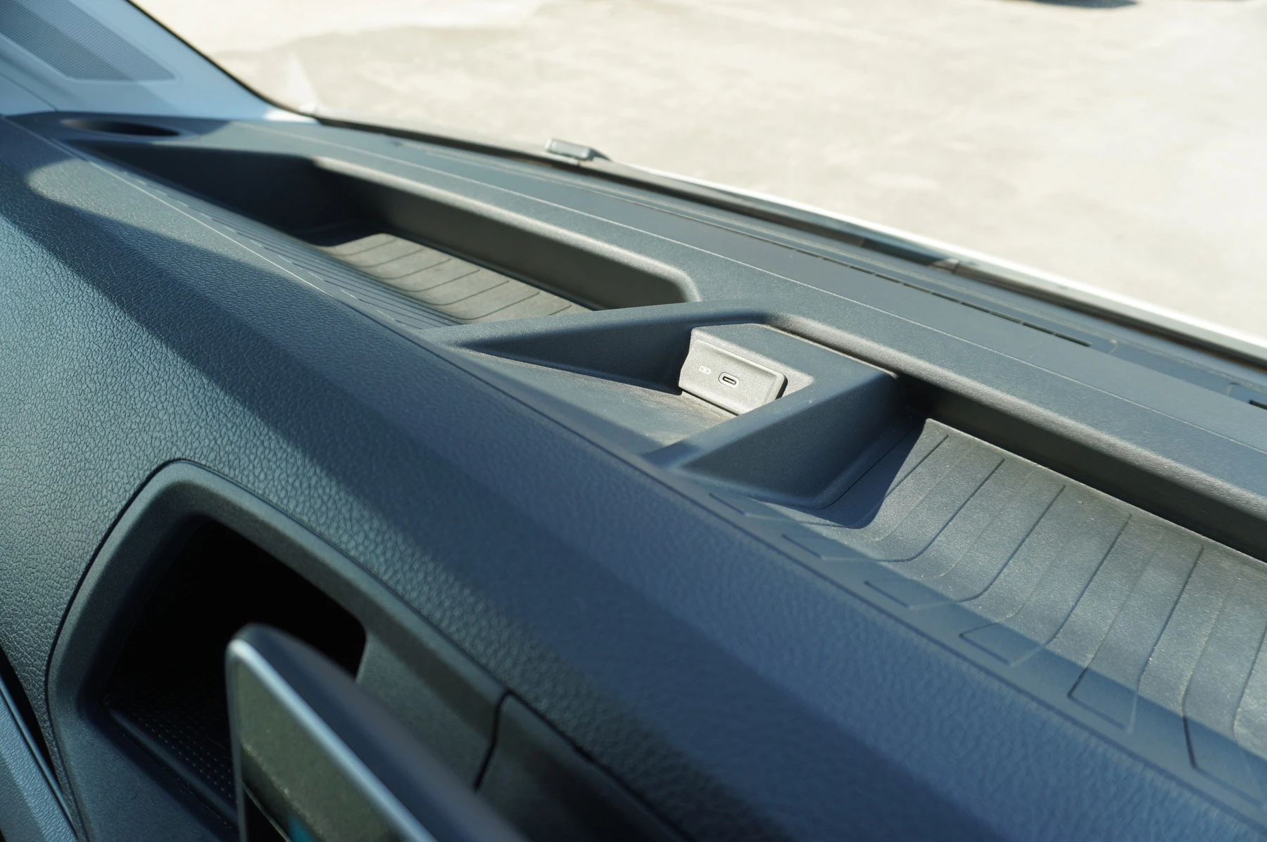 Volkswagen-Crafter-image-41