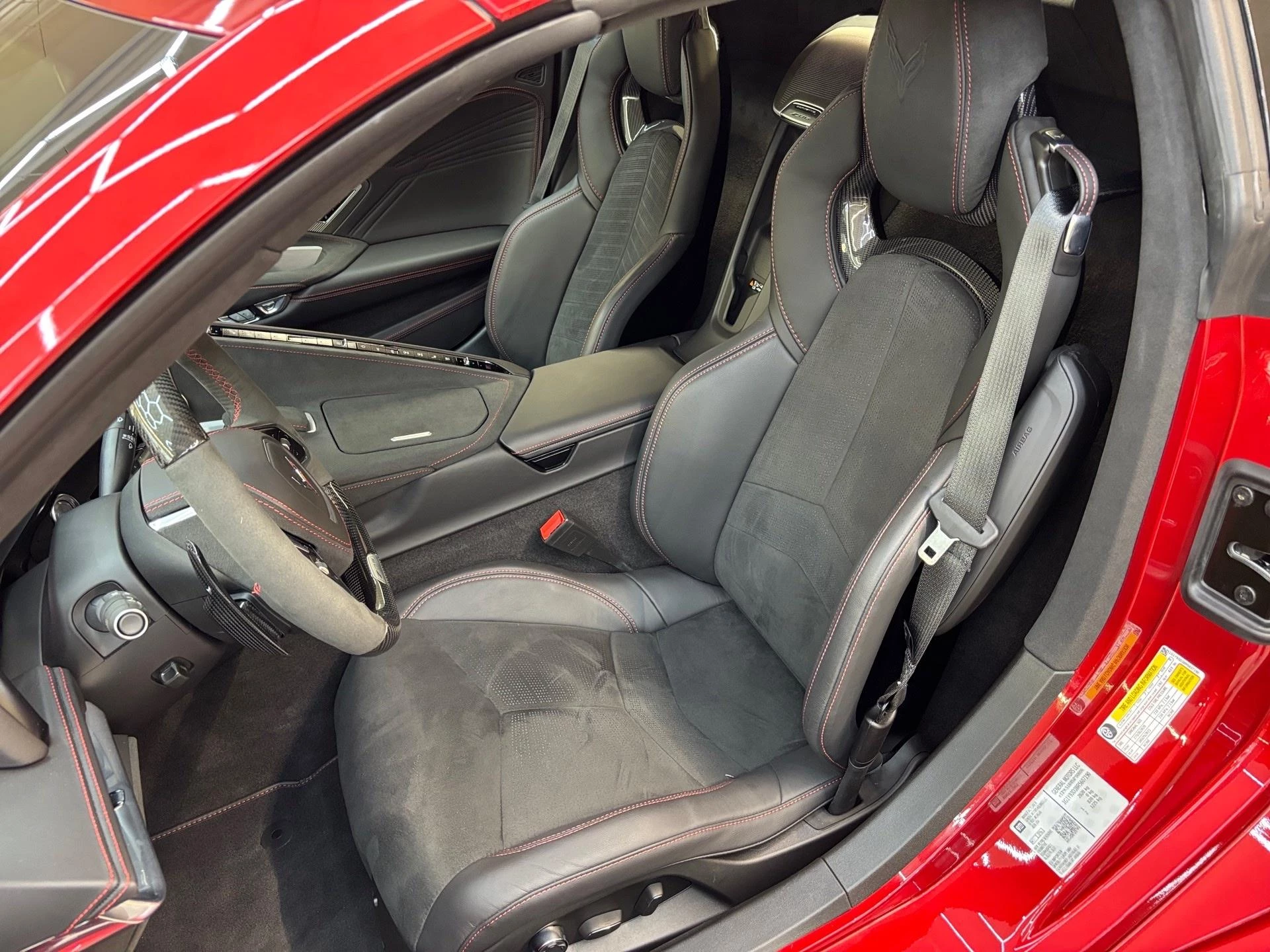 Chevrolet-Corvette-image-11