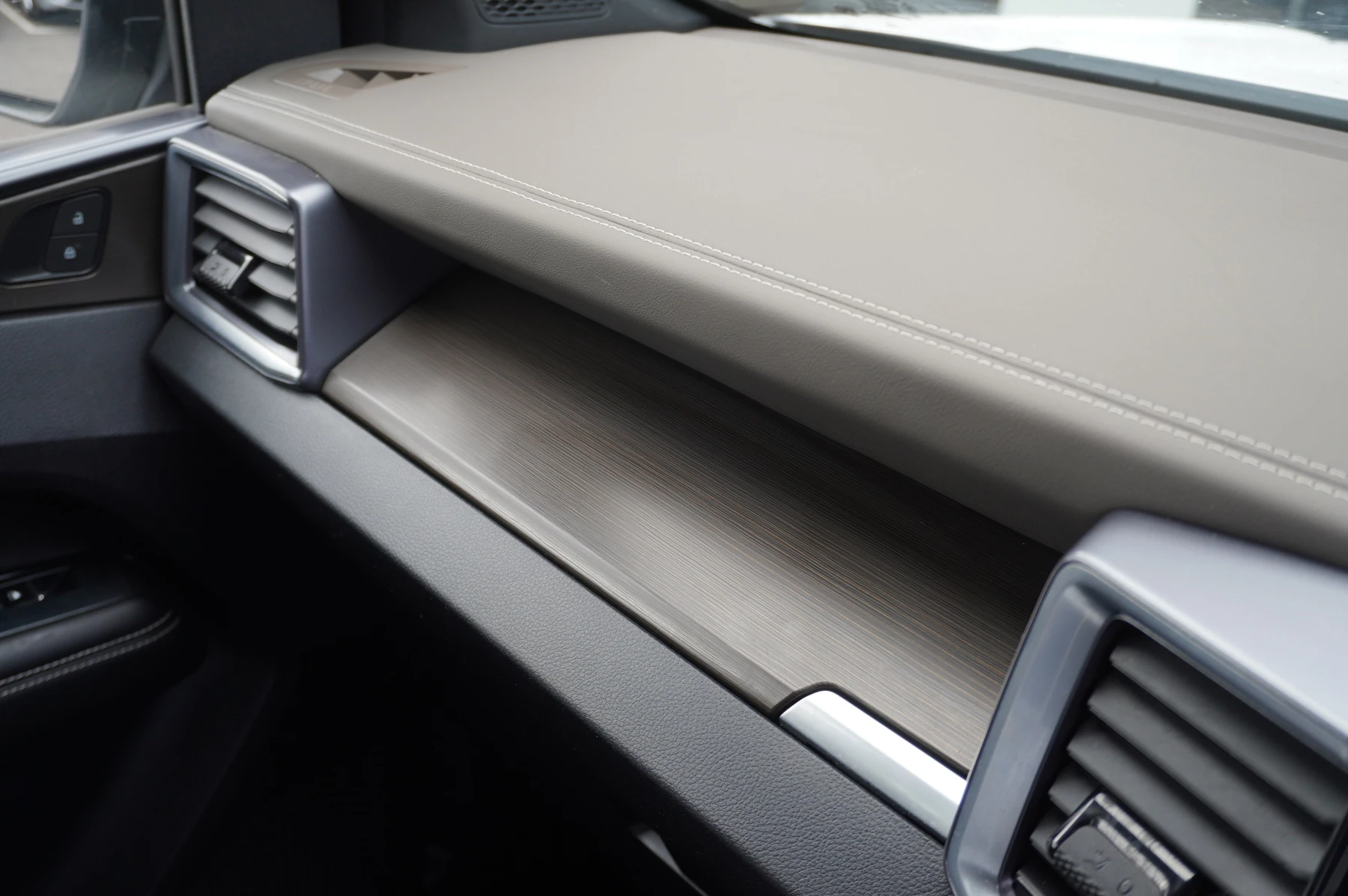 Volkswagen-Amarok-image-37