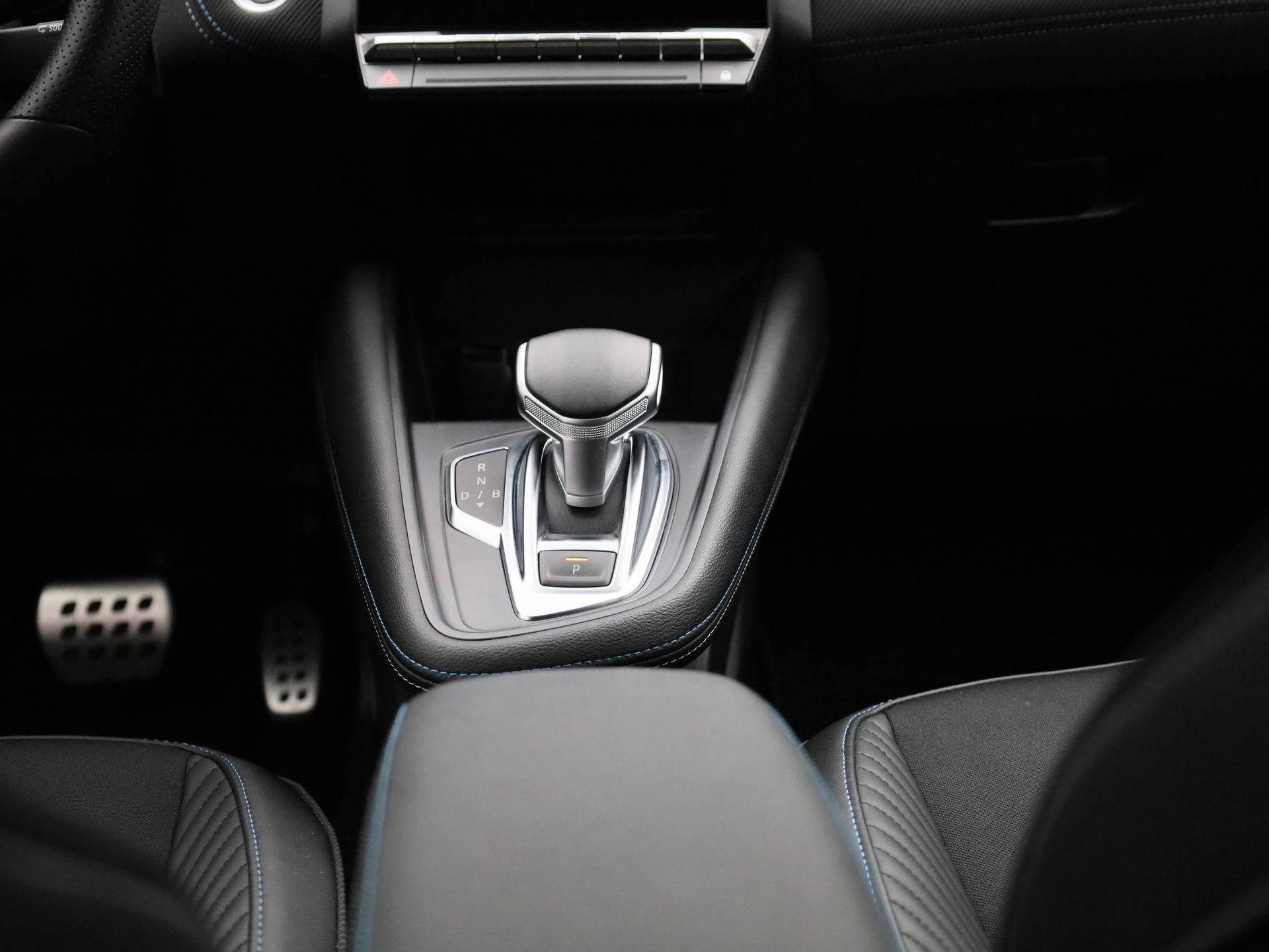 Renault-Captur-image-9