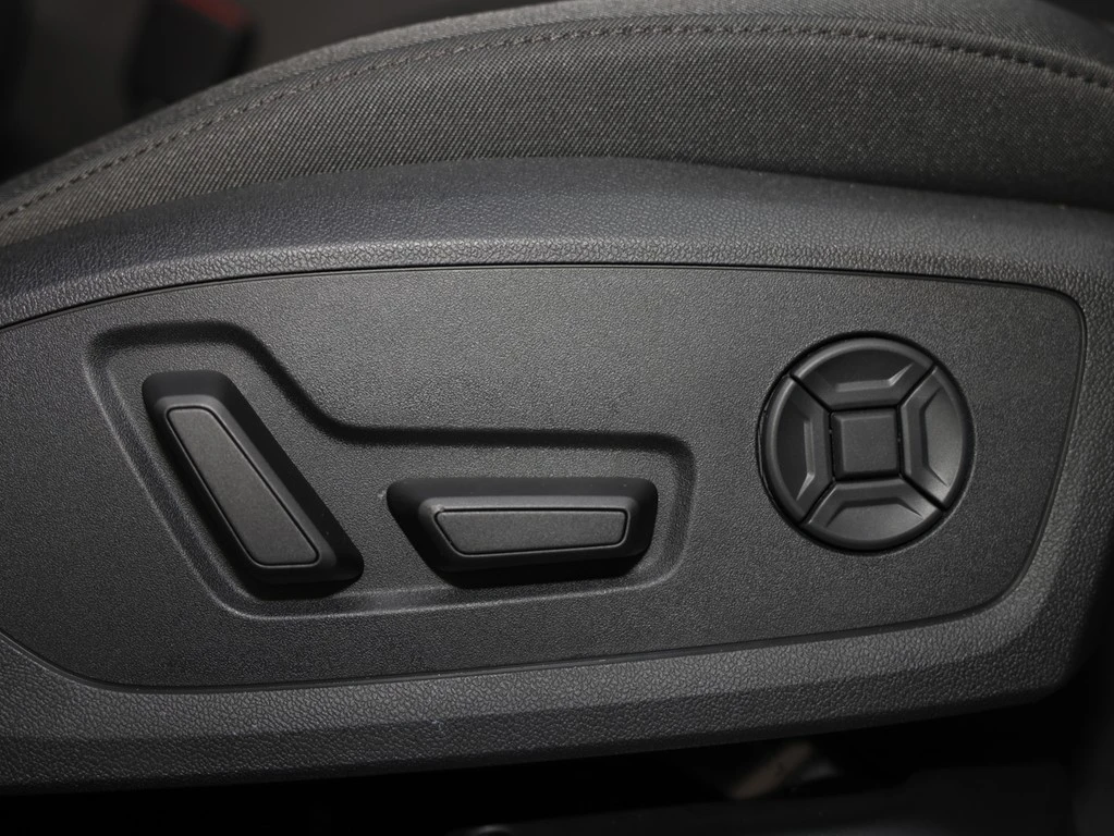 Audi-A6-image-9