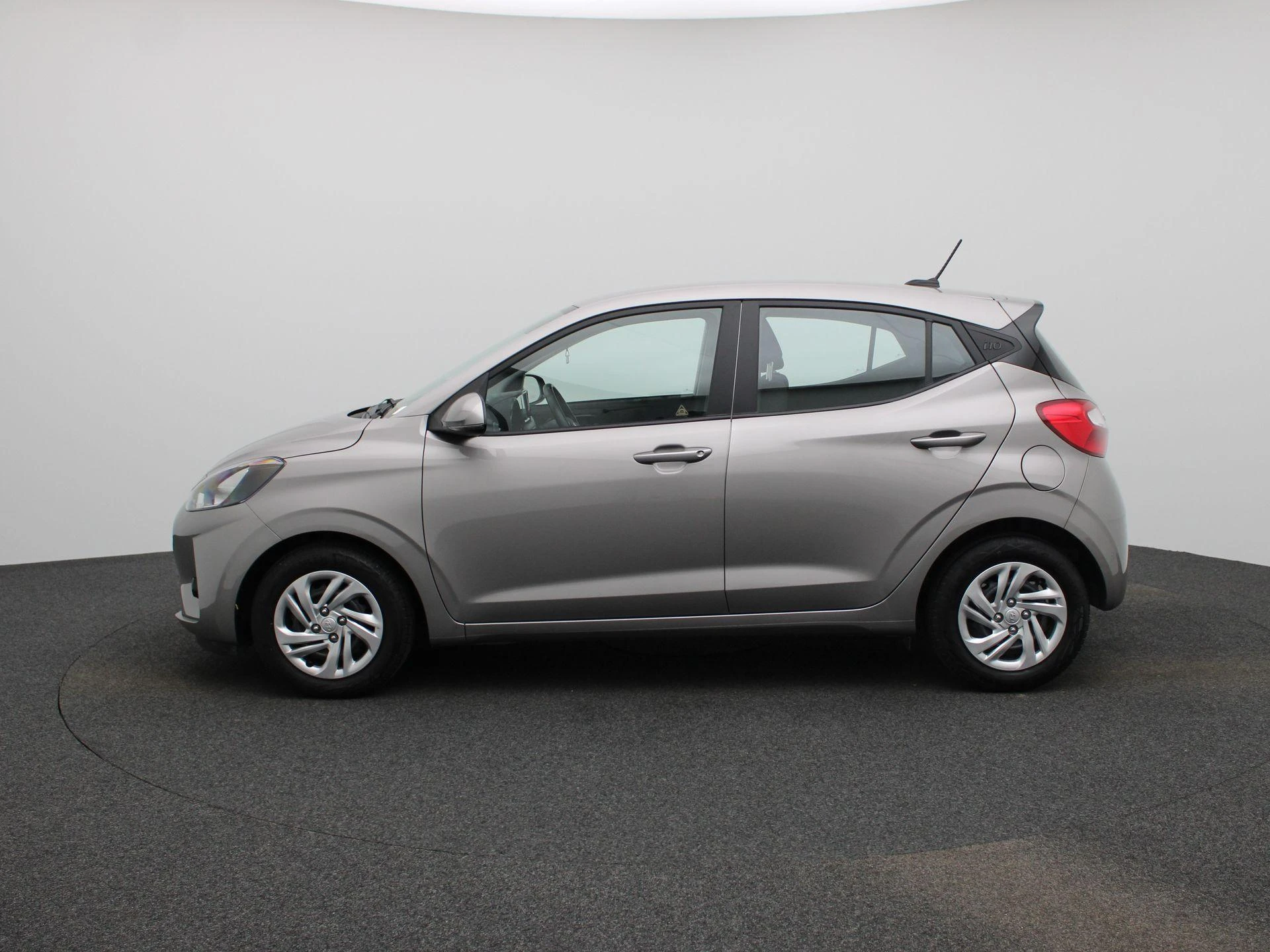 Hyundai-i10-image-3