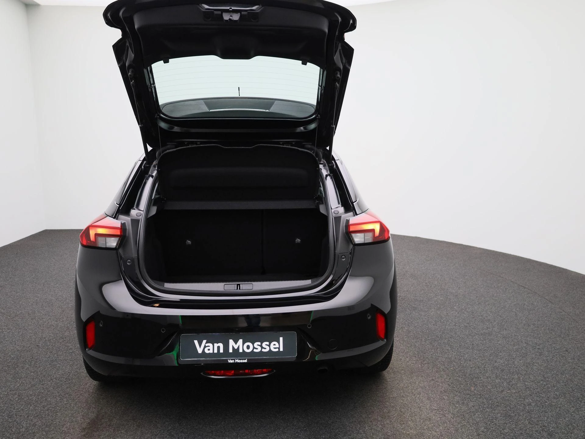 Opel-Corsa-image-10