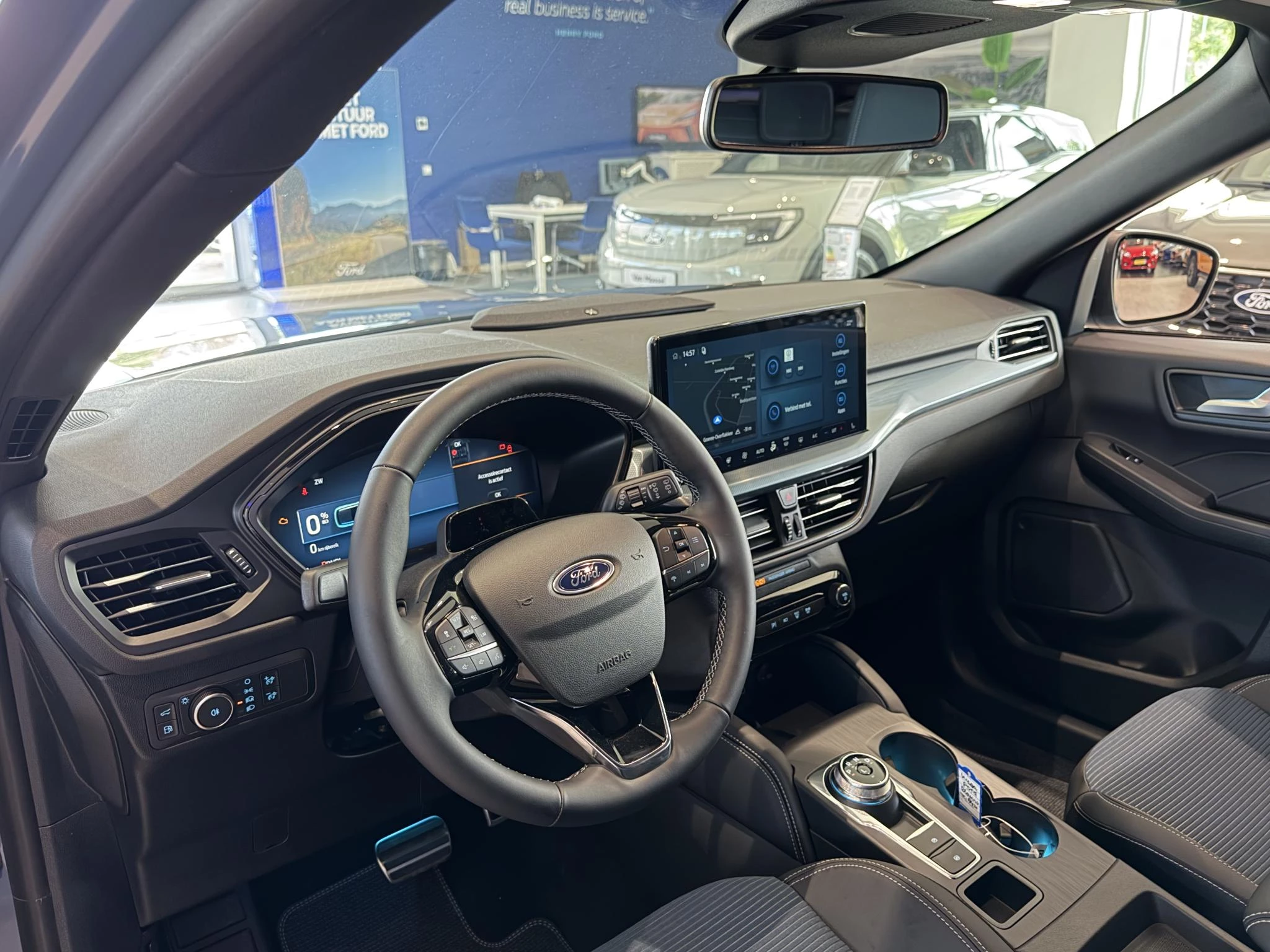 Ford-Kuga-image-18