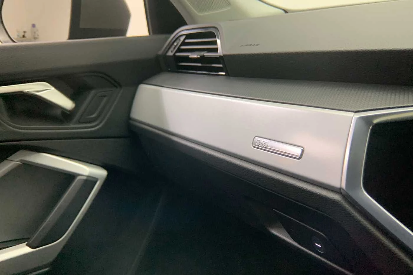 Audi-Q3-image-20