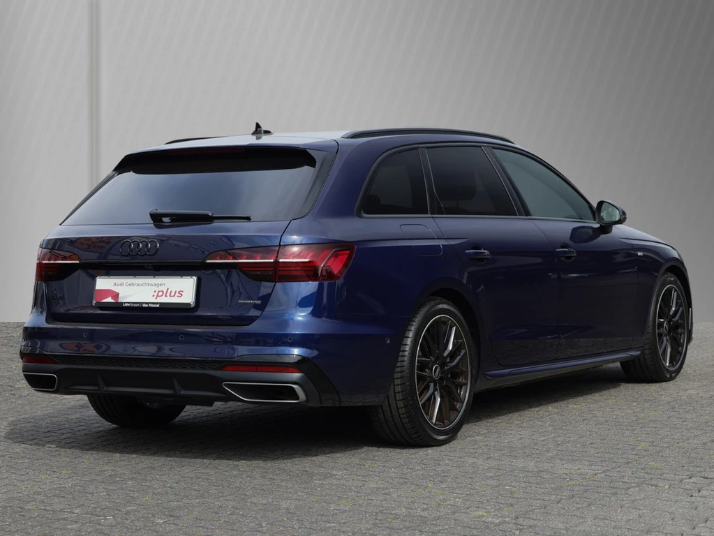 Audi A4 Avant 45 TFSI quattro S line