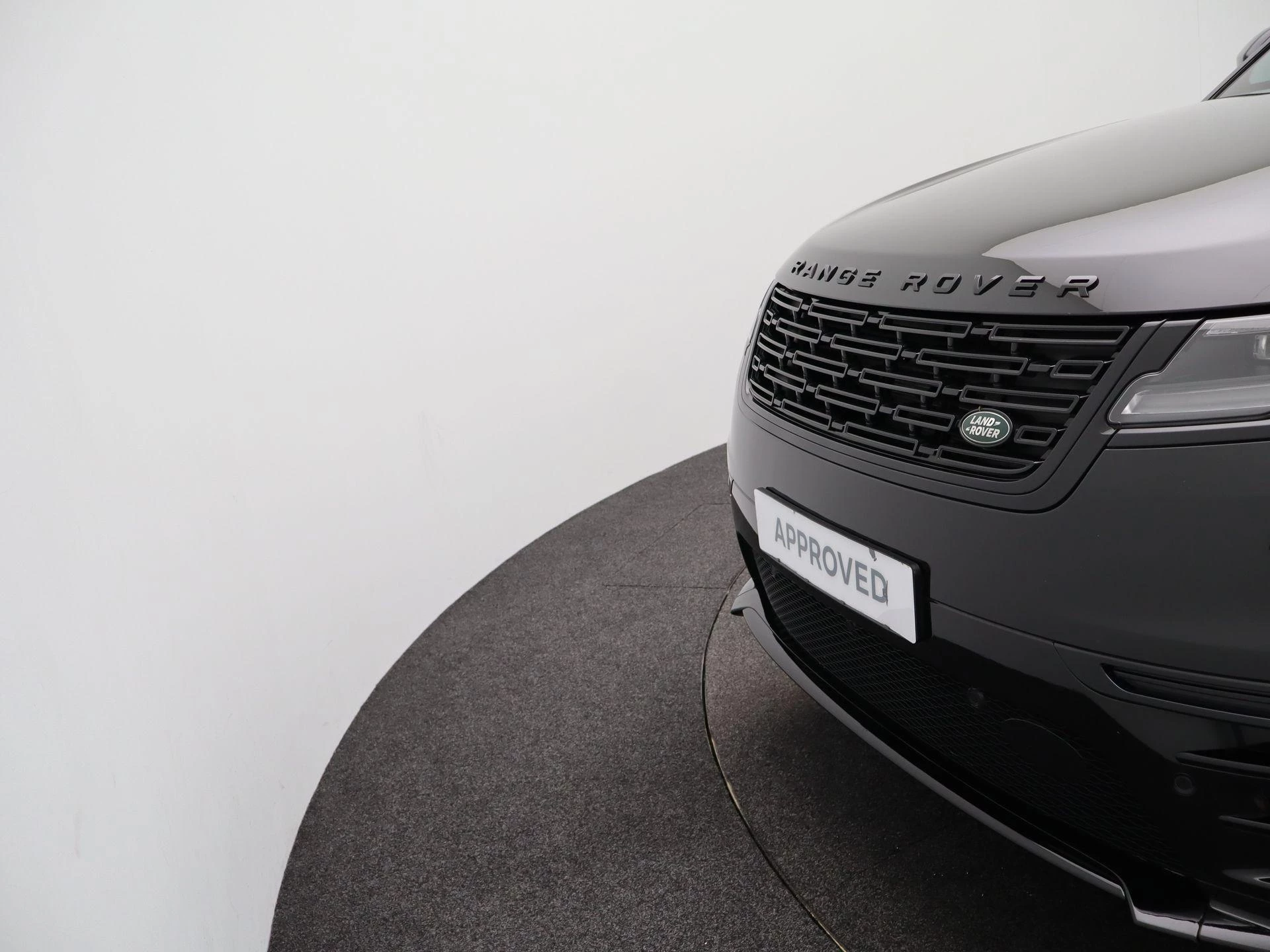 Land Rover Range Rover Velar 2.0 P400e AWD Dynamic SE PHEV