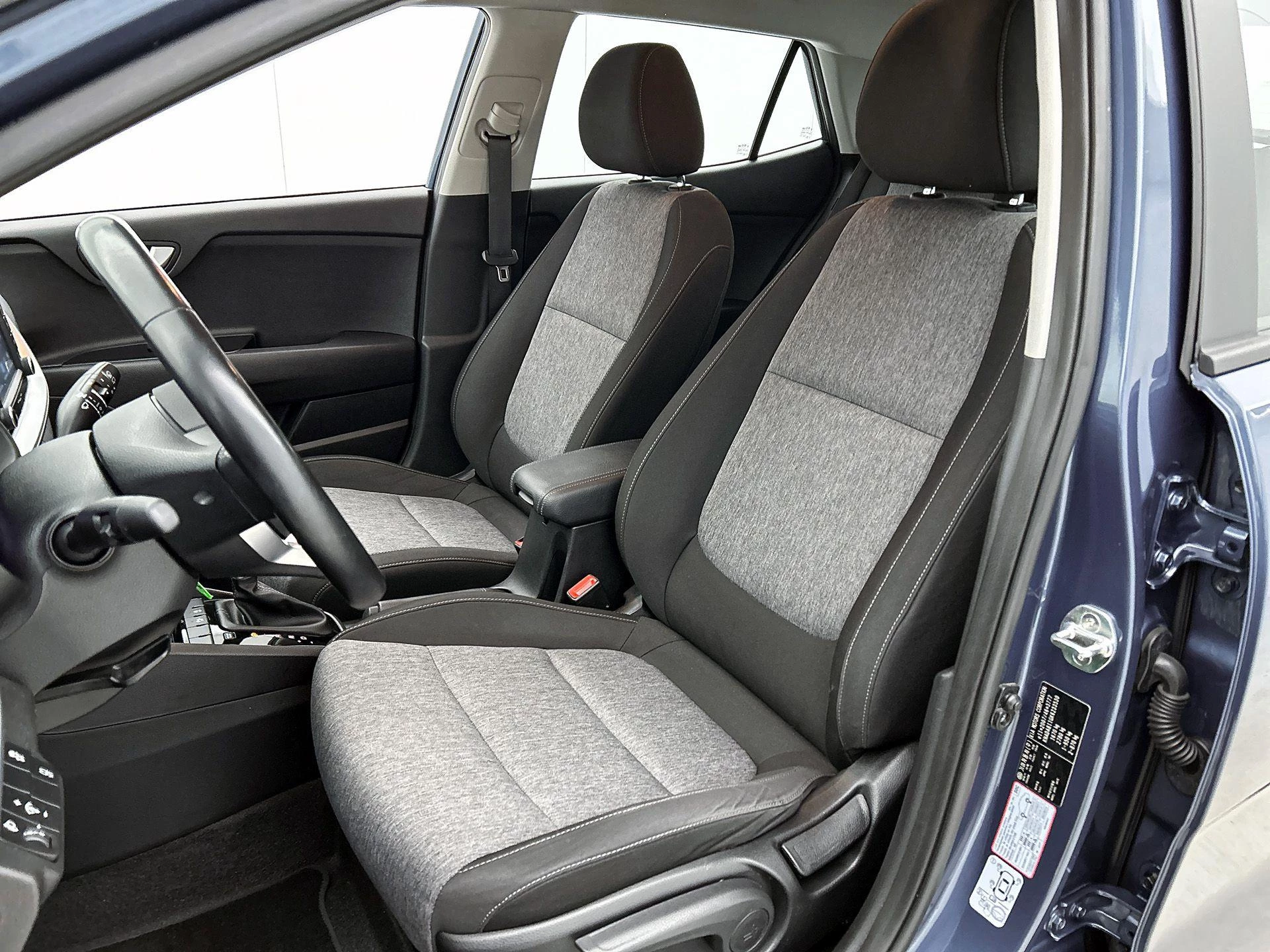 Kia-Stonic-image-34