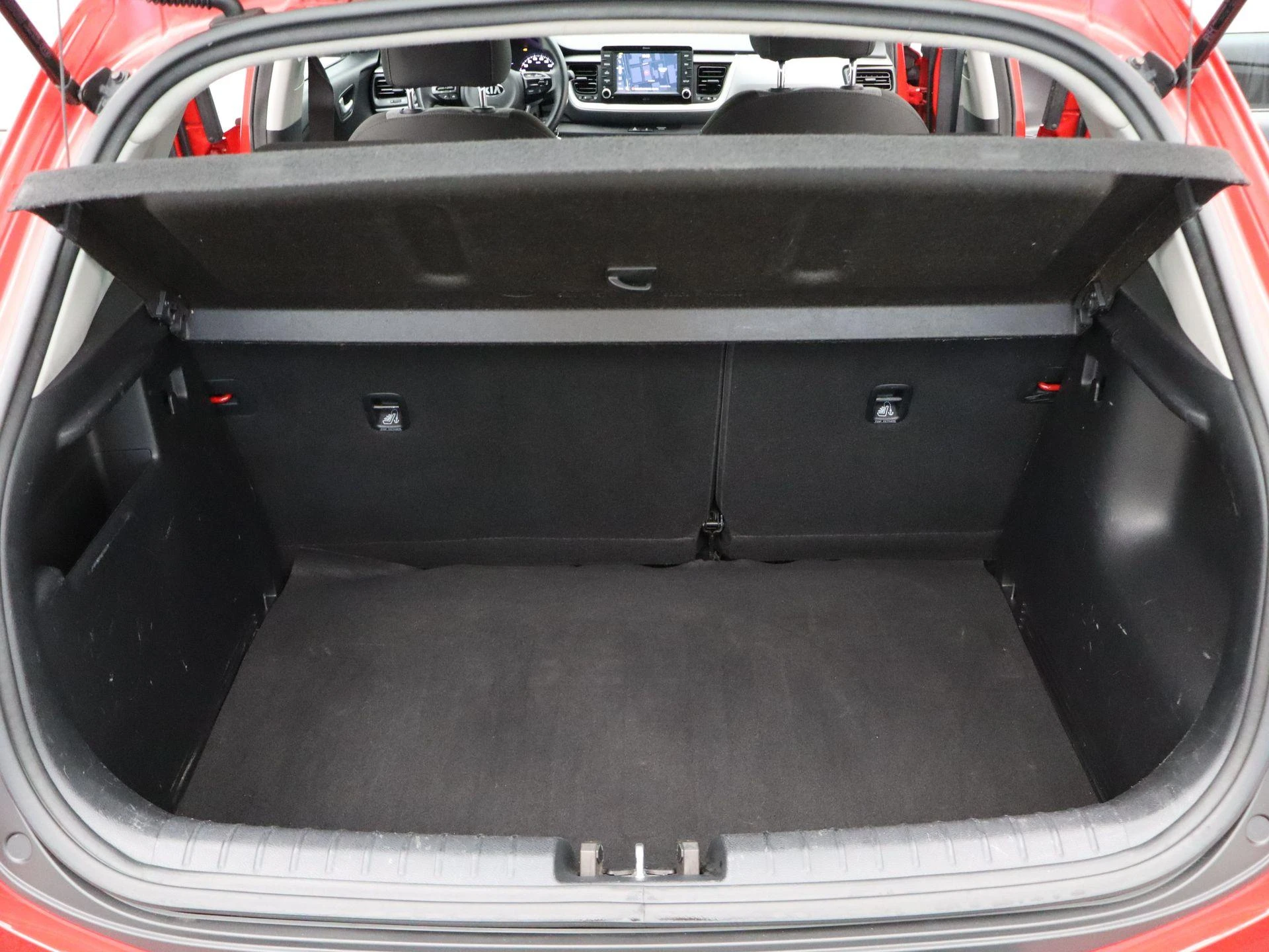 Kia-Stonic-image-39