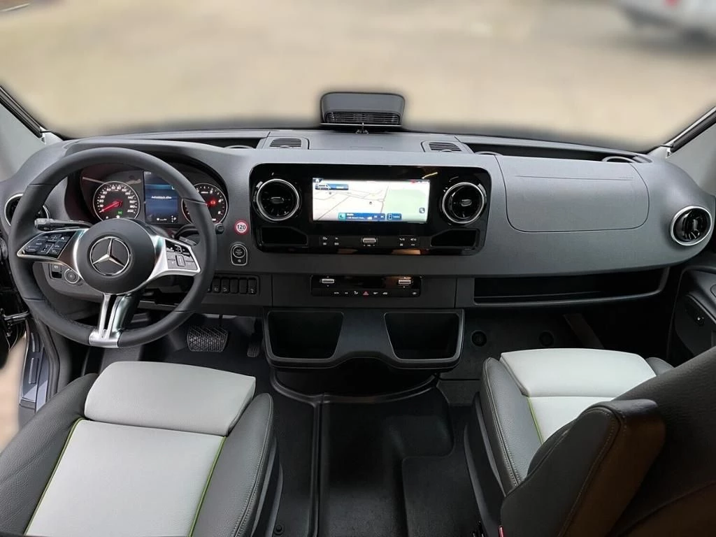 Hymer--image-8