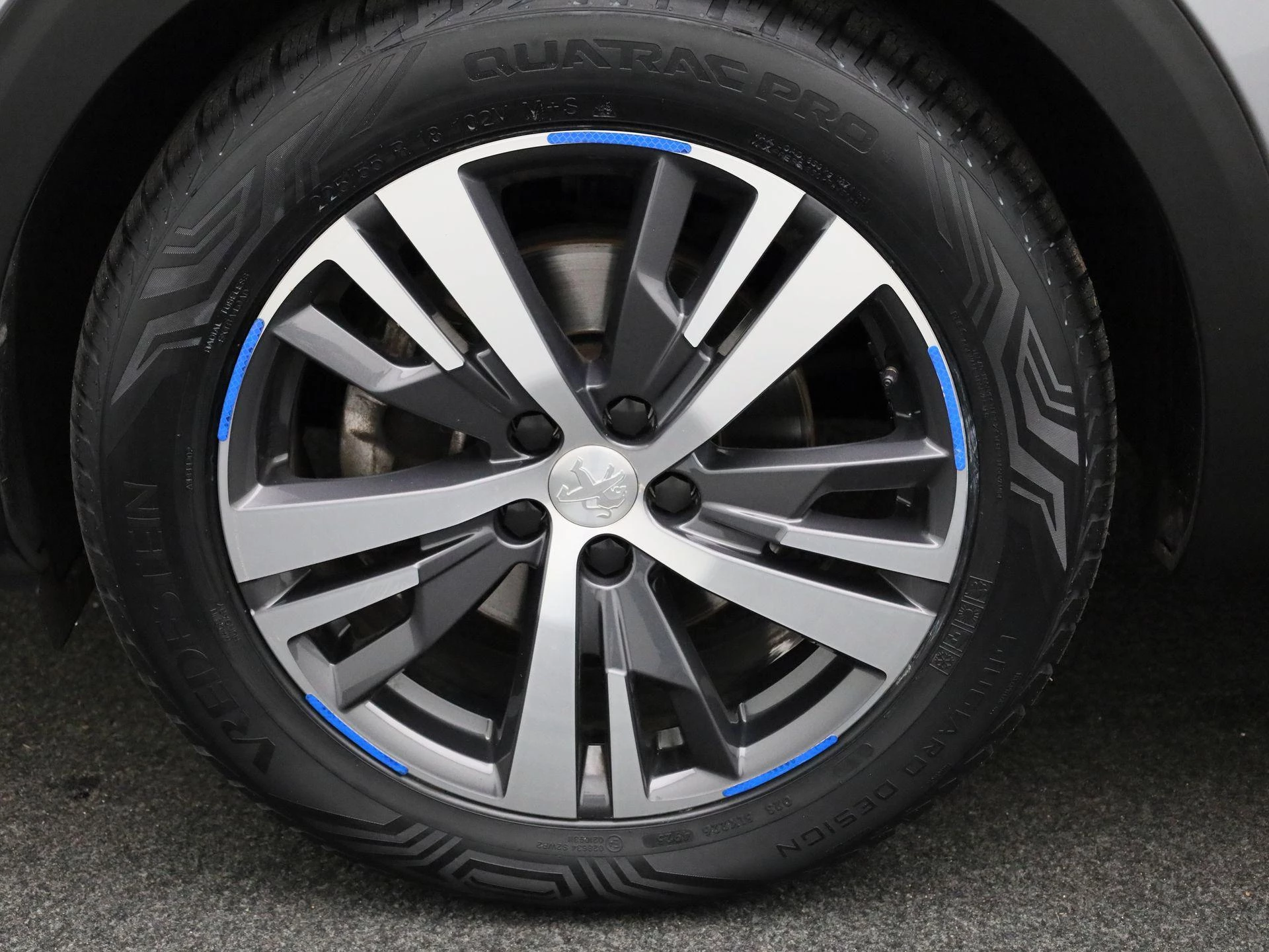 Peugeot-5008-image-12
