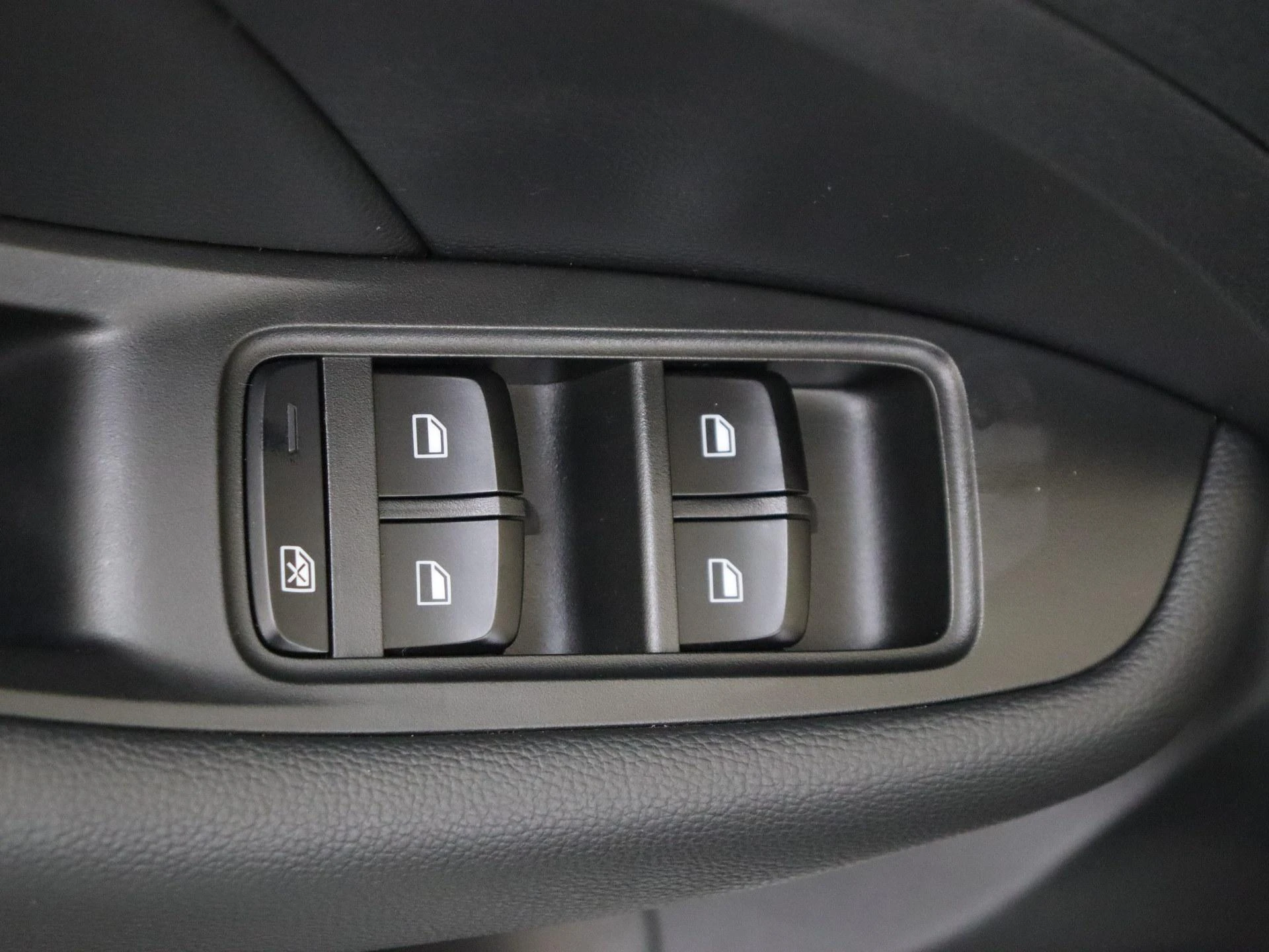 MG-ZS EV-image-20