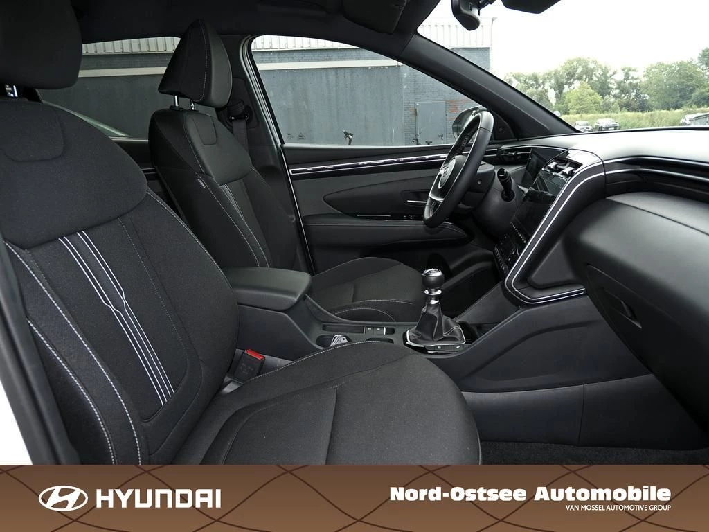 Hyundai Tucson 1.6 T-GDI ADVANTAGE 2WD SHZ LHZ NAVI LED