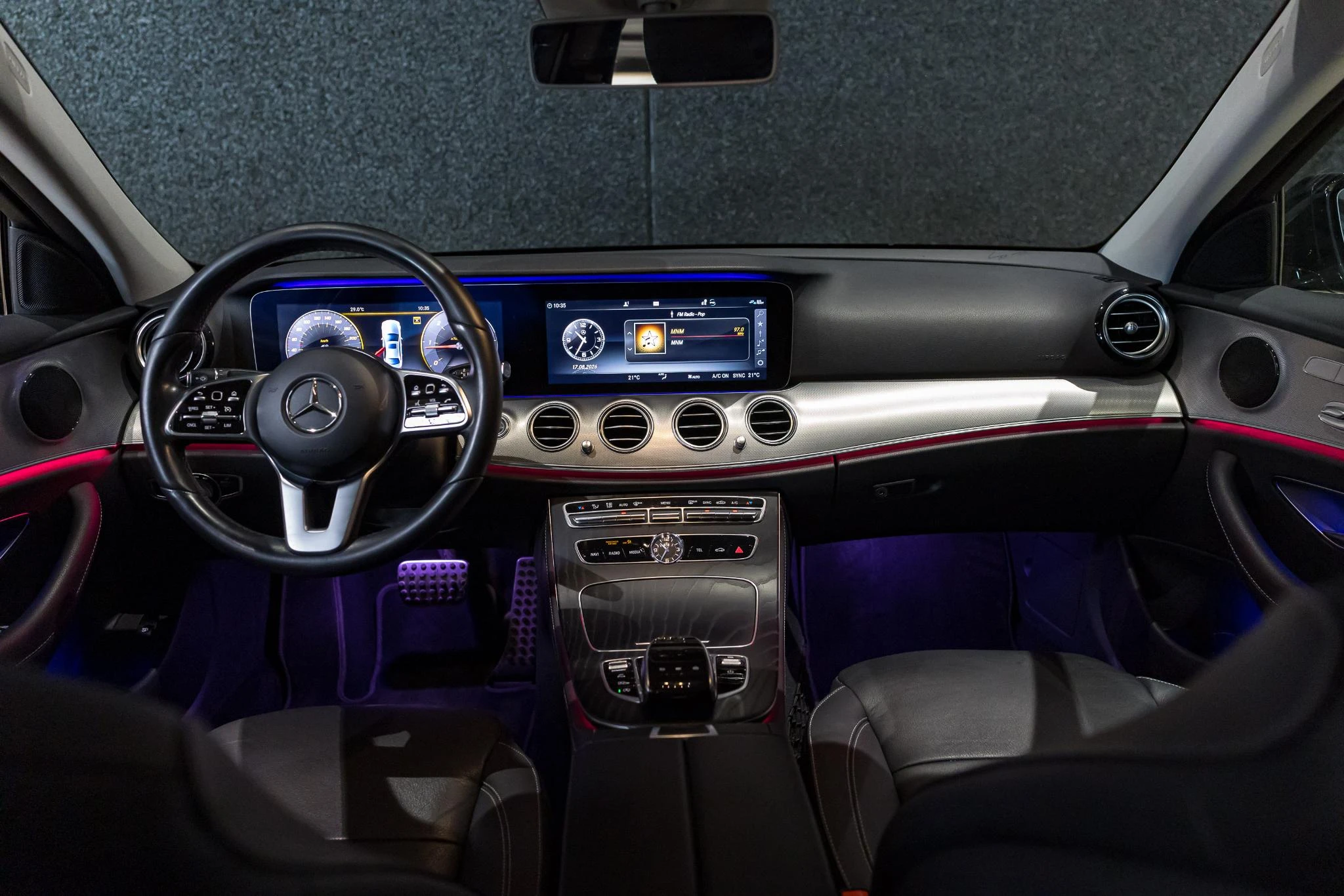 Mercedes-Benz-Classe E-image-12