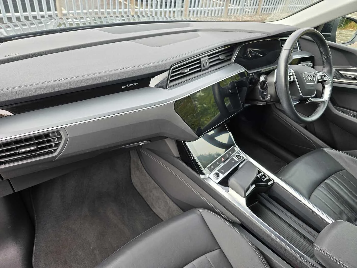 Audi-Q8-image-1